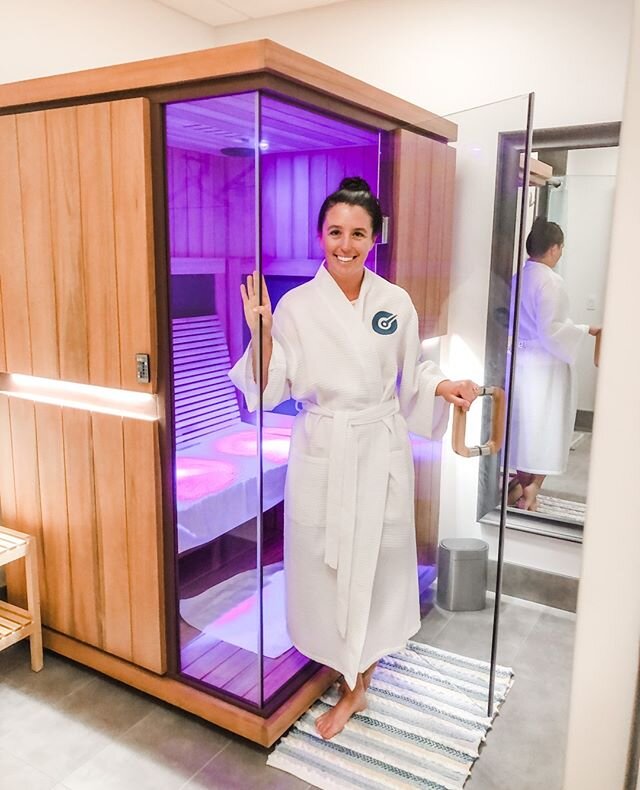 The Insider Experience of Naples' newest wellness spot is live! Restore Naples is officially open and we were so excited to attend last weekend's soft opening and experience a range of the services they offer. We had...⁠
⁠
Compression Therapy⁠
Photob