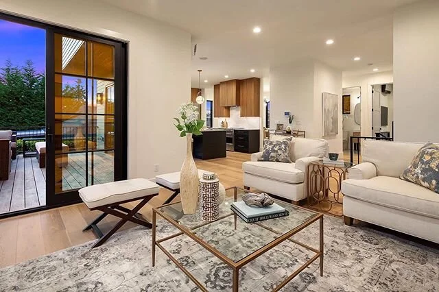 We can&rsquo;t stop thinking about this indoor-outdoor living experience one of our Magnolia listings has to offer, especially as Spring approaches. Thank you for capturing @andreww_claritynw ! Listed by @lisaturnurerealestate mls# 1557098 #architect