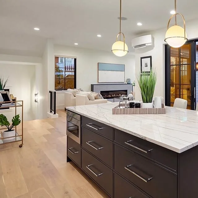 Swipe to see the full effect each of these rooms has to offer in our Magnolia Howe St house! We love how this project turned out and hope you do too! Call us for a chance to tour the home