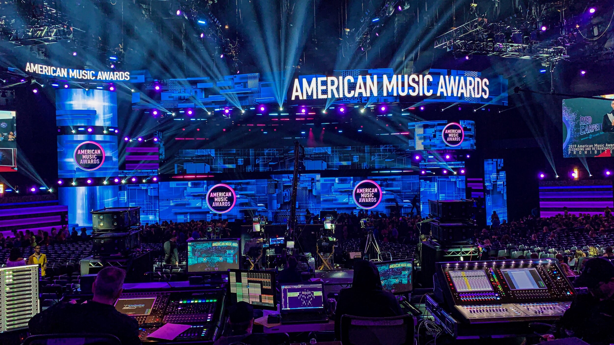 American Music Awards 2019.jpeg