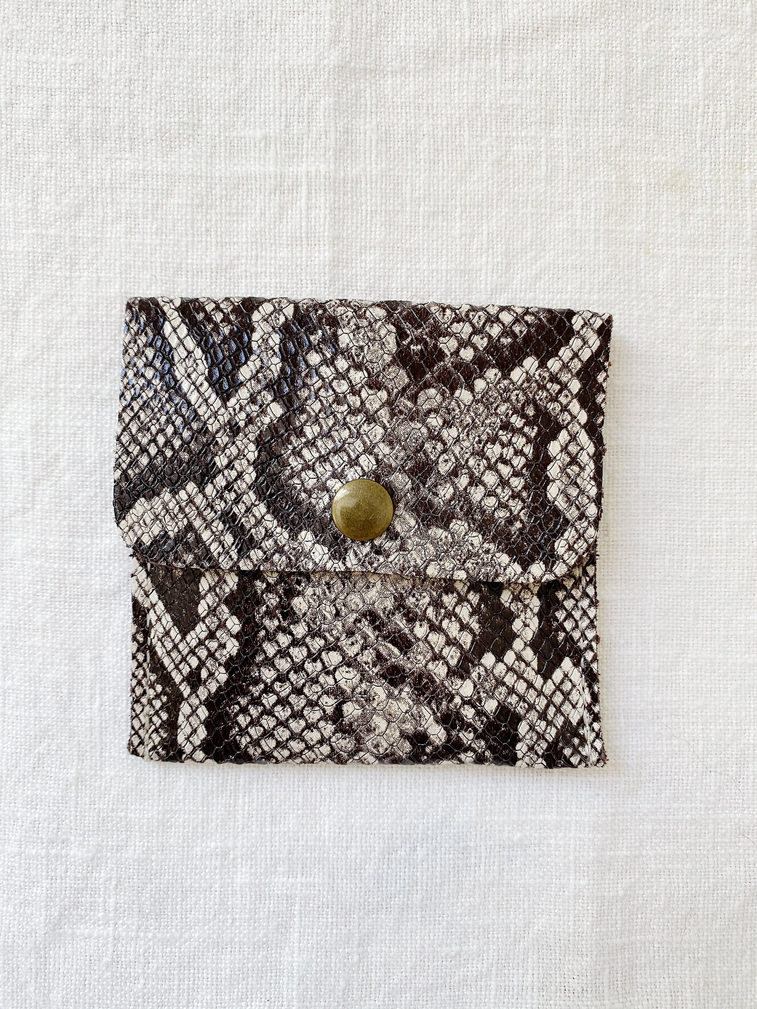 74FC7AAB-2AD6-41F3-BCCD-9FB390368AB8