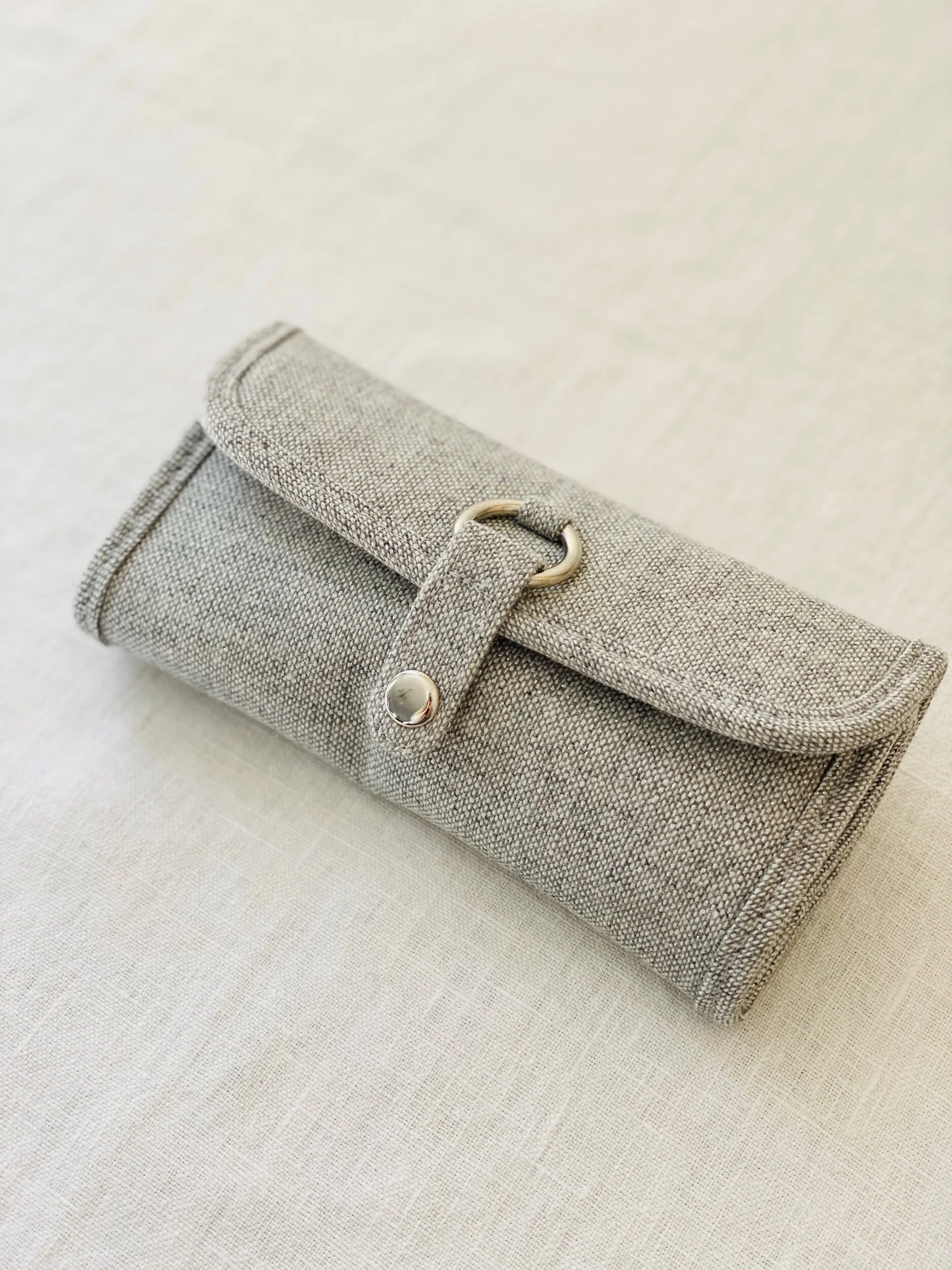 CC6BA25F-C7F4-44EF-9D45-5299D6568355