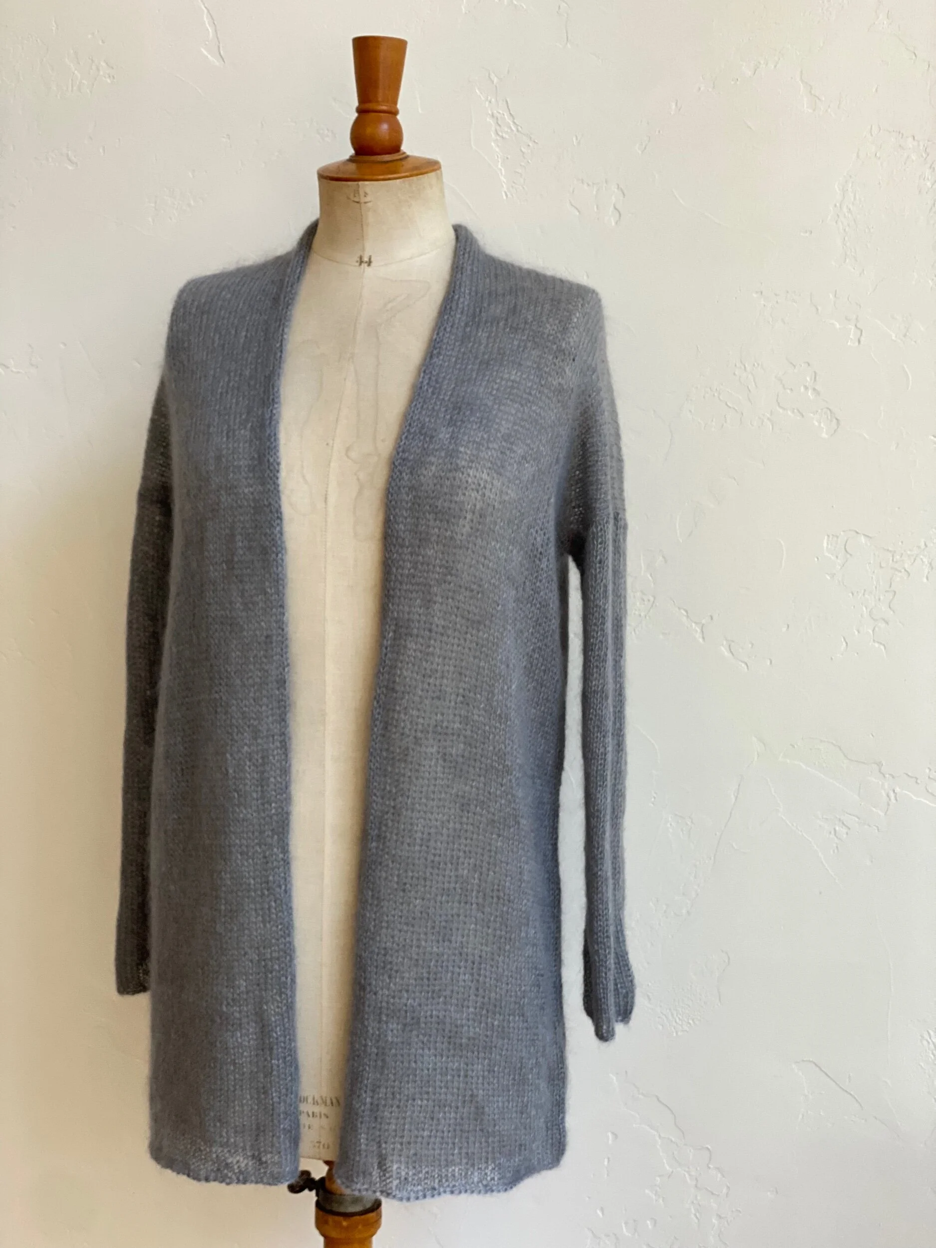 9A2308AB-C8AB-4198-AF2E-1A3C22E31084