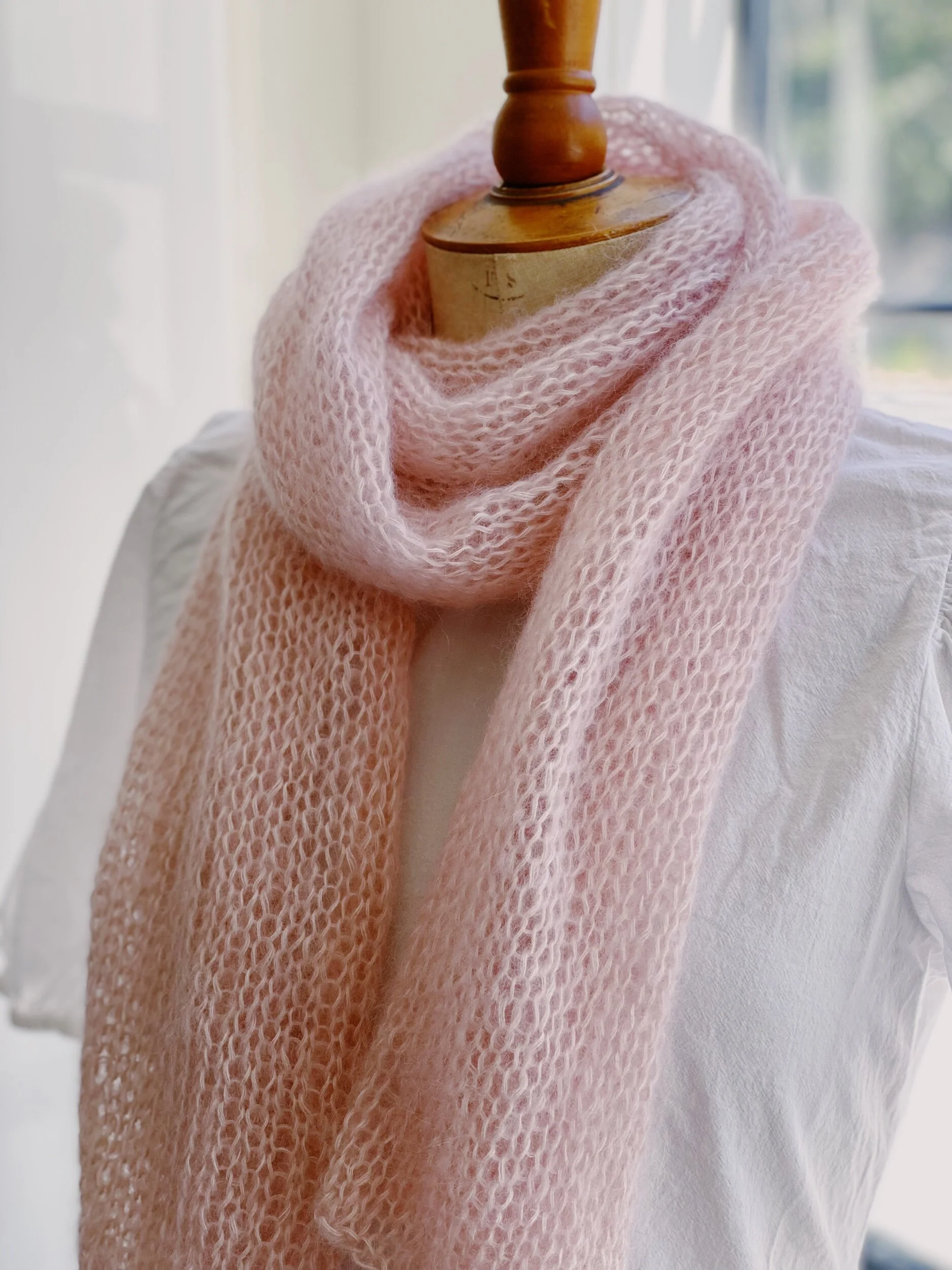 9A739593-4CE4-4739-B0E1-0CD281BBC66B