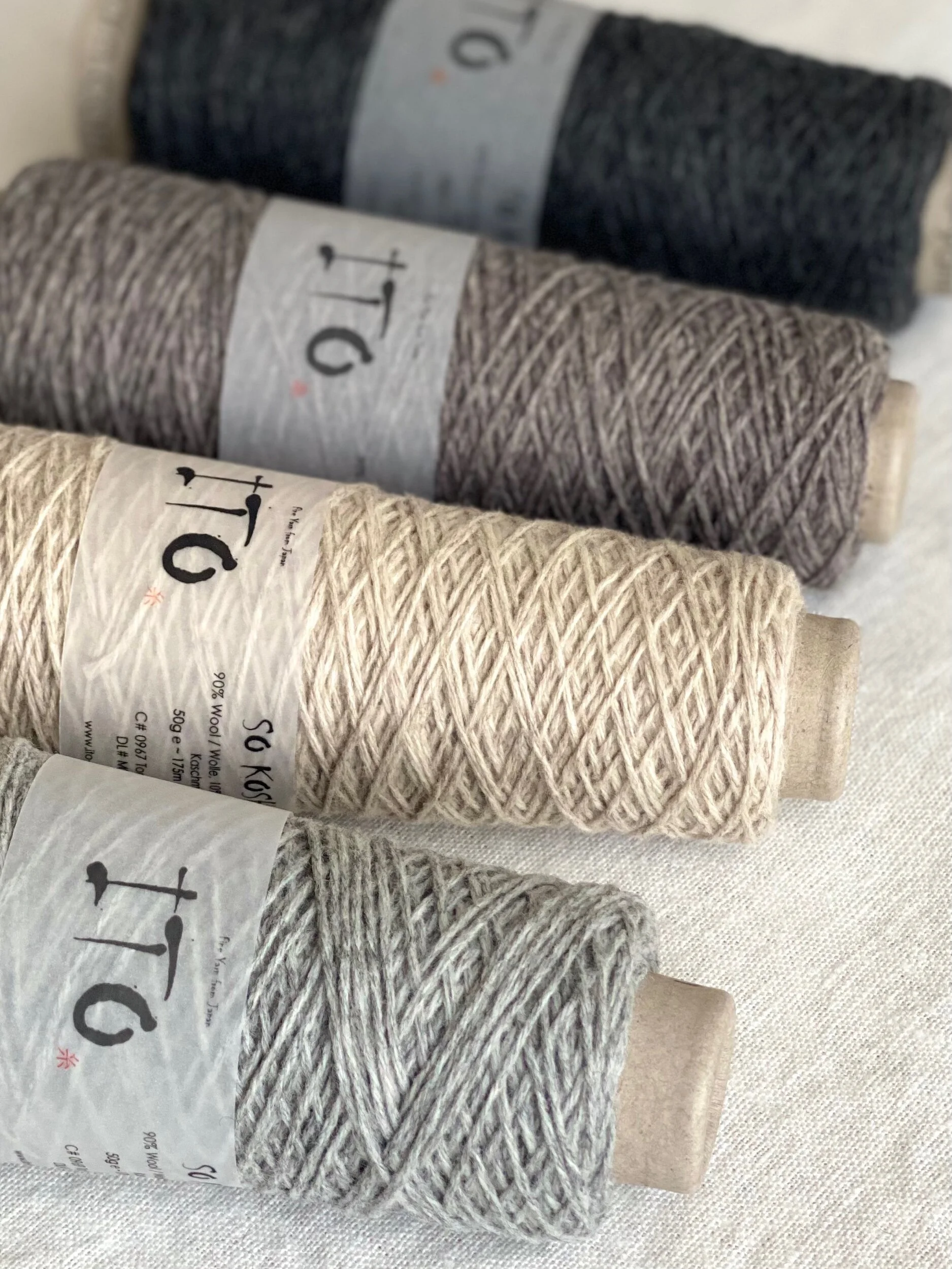 8EA86DF0-552E-4D1A-A653-9398B35FAC13