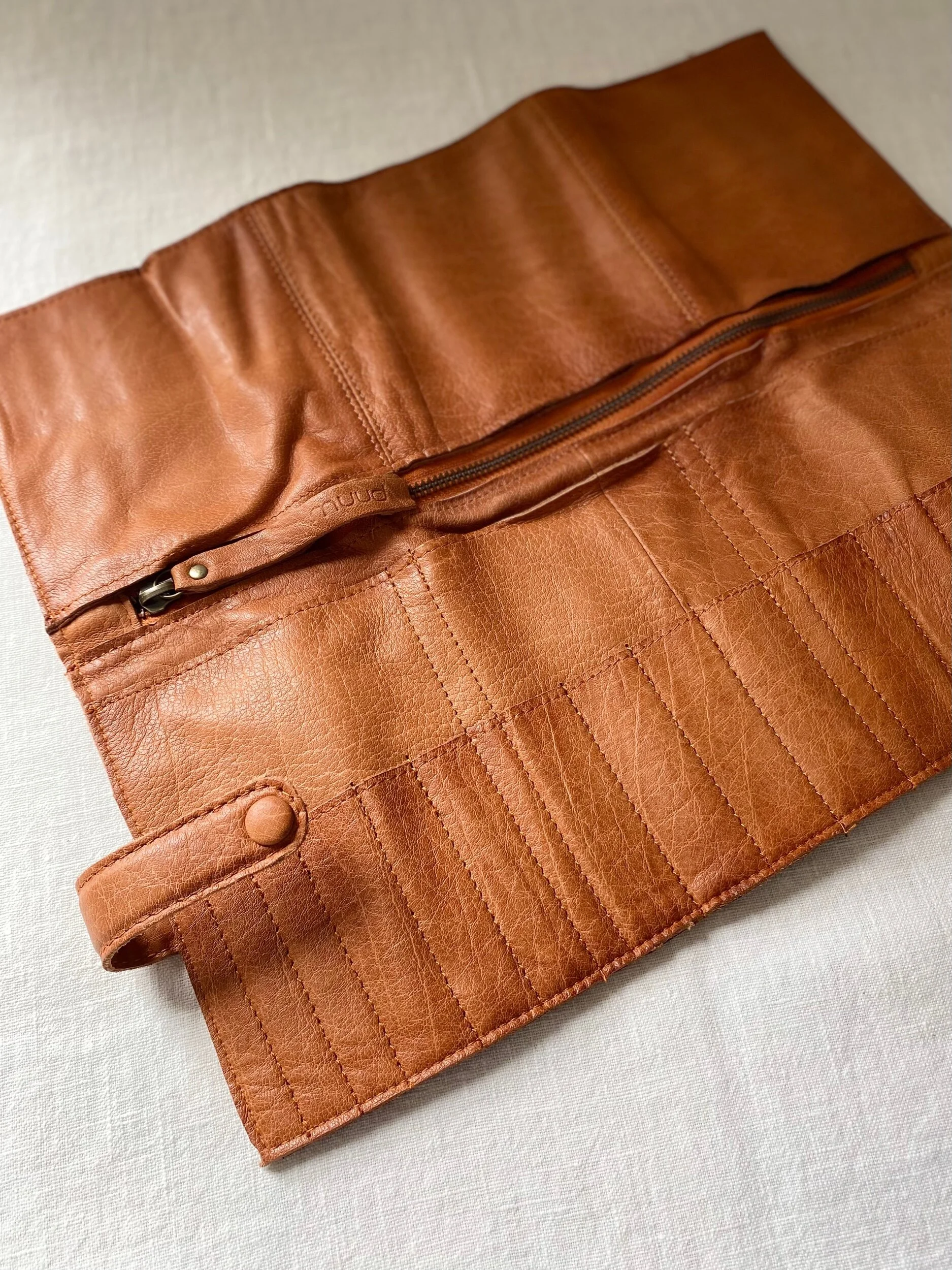 7F87166B-6E53-40A0-84EA-24220FA12D9F