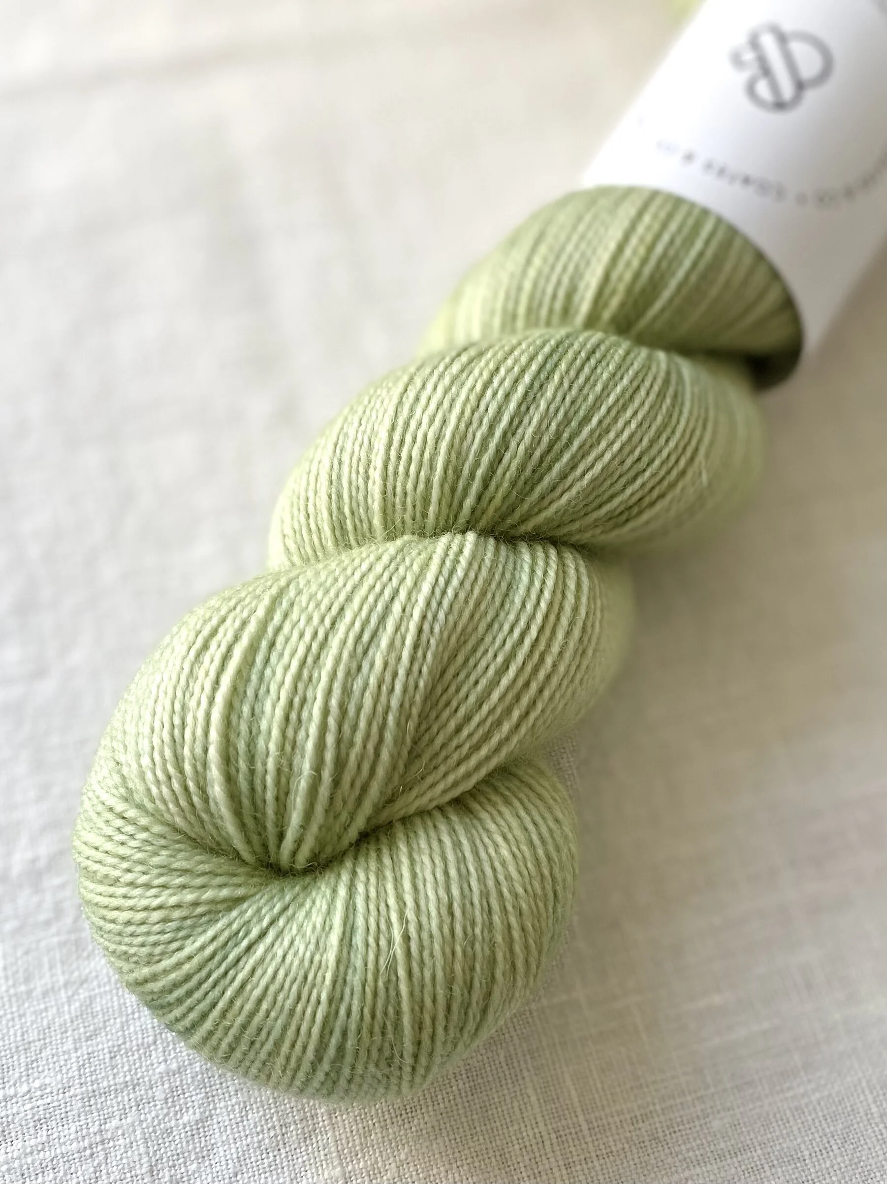 93B0895B-AE2E-45FC-B979-2149D68E2593