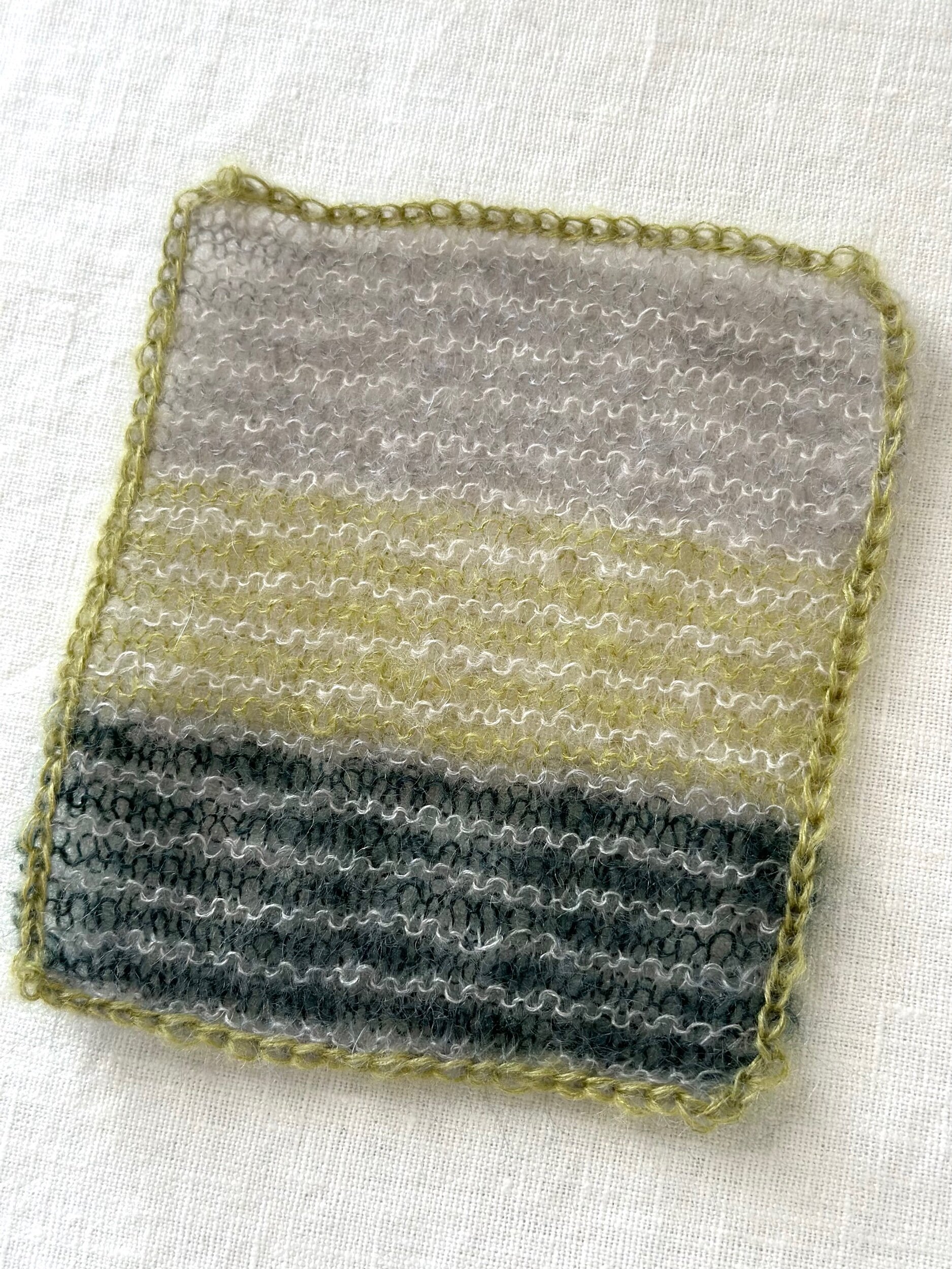 4D689303-056D-4ABD-AD16-C69A1512D042