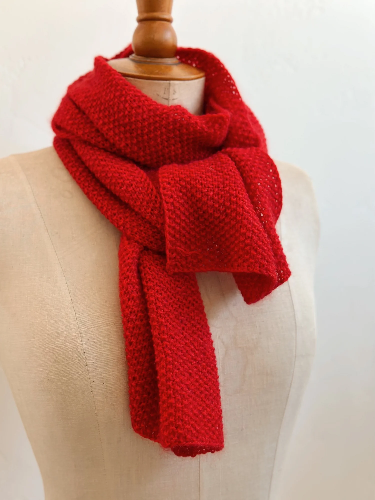 【TATIANA】Red Grid Check Lambs Wool Muffler マフラー Briar Scarf Pattern - Digital Download — Judith & Lily