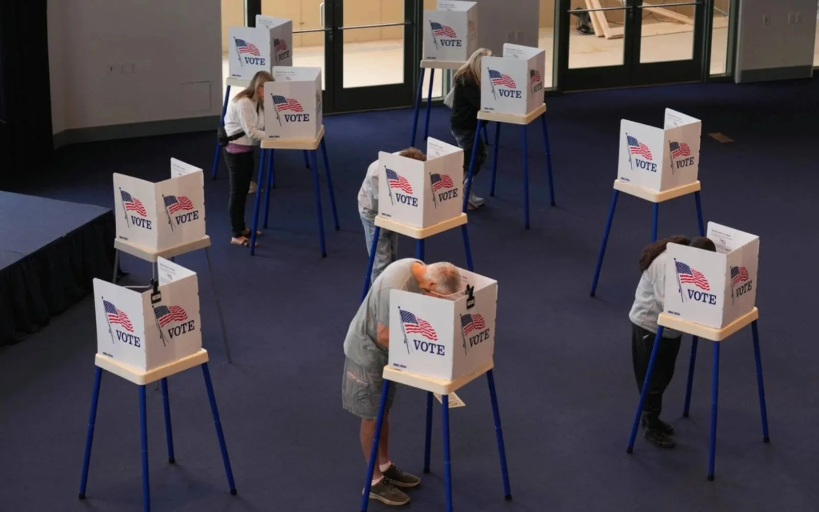 The FAR Reacts to the U.S. Election
