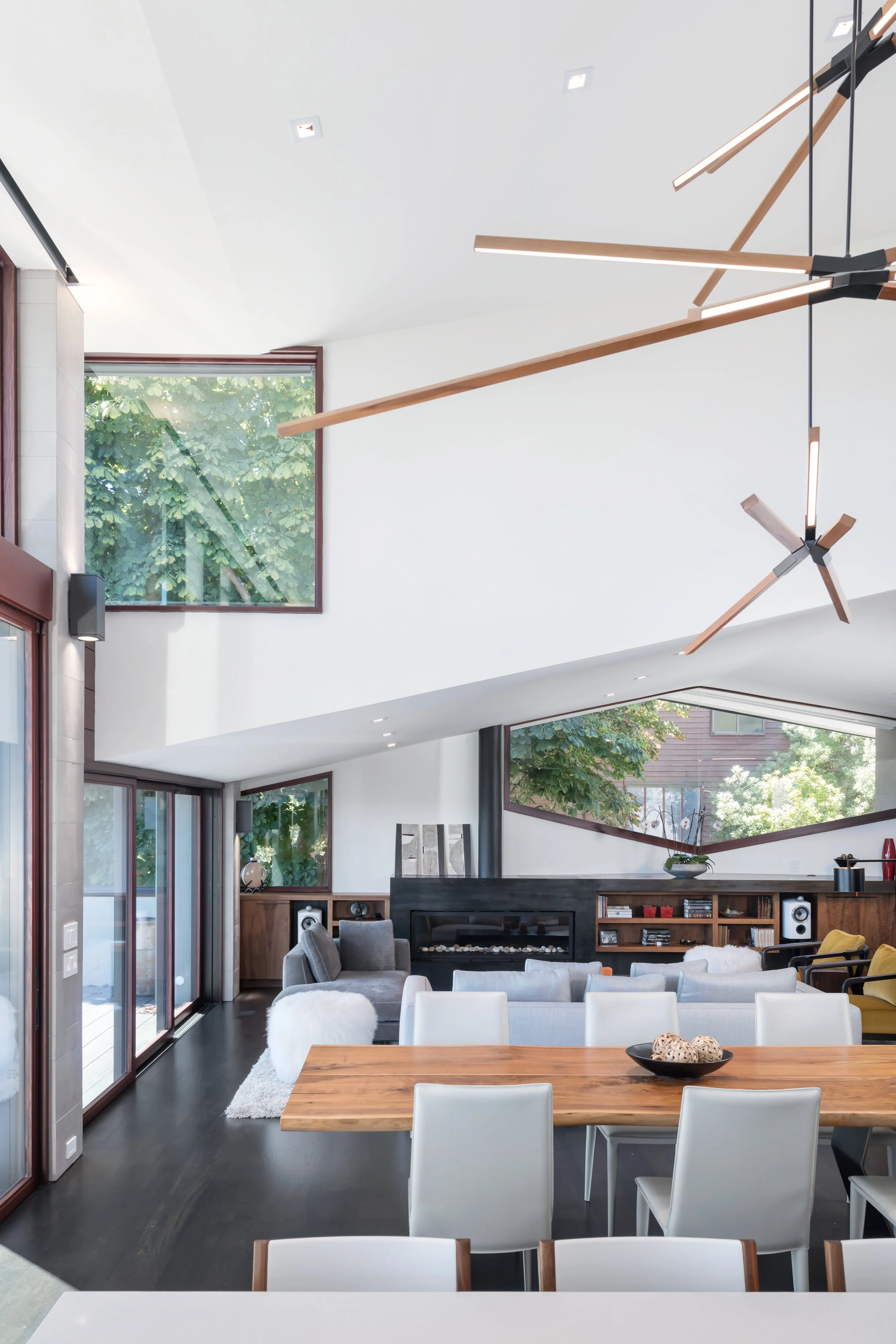 226_Edgewood_second_V1_Hi-res_008.jpg