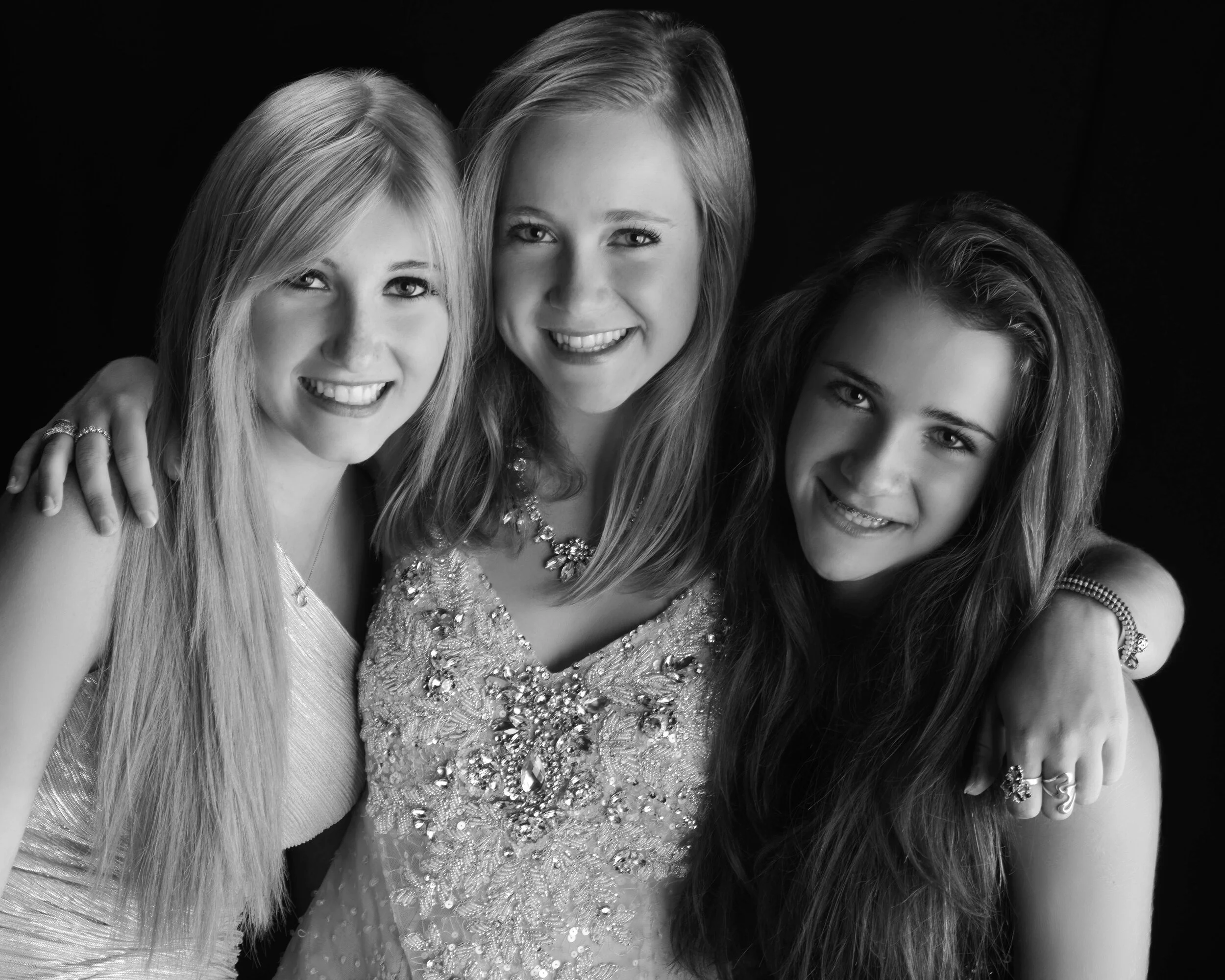  Carley, Riley, and Samantha Allison. (Image Courtesy of the Allison Family). 