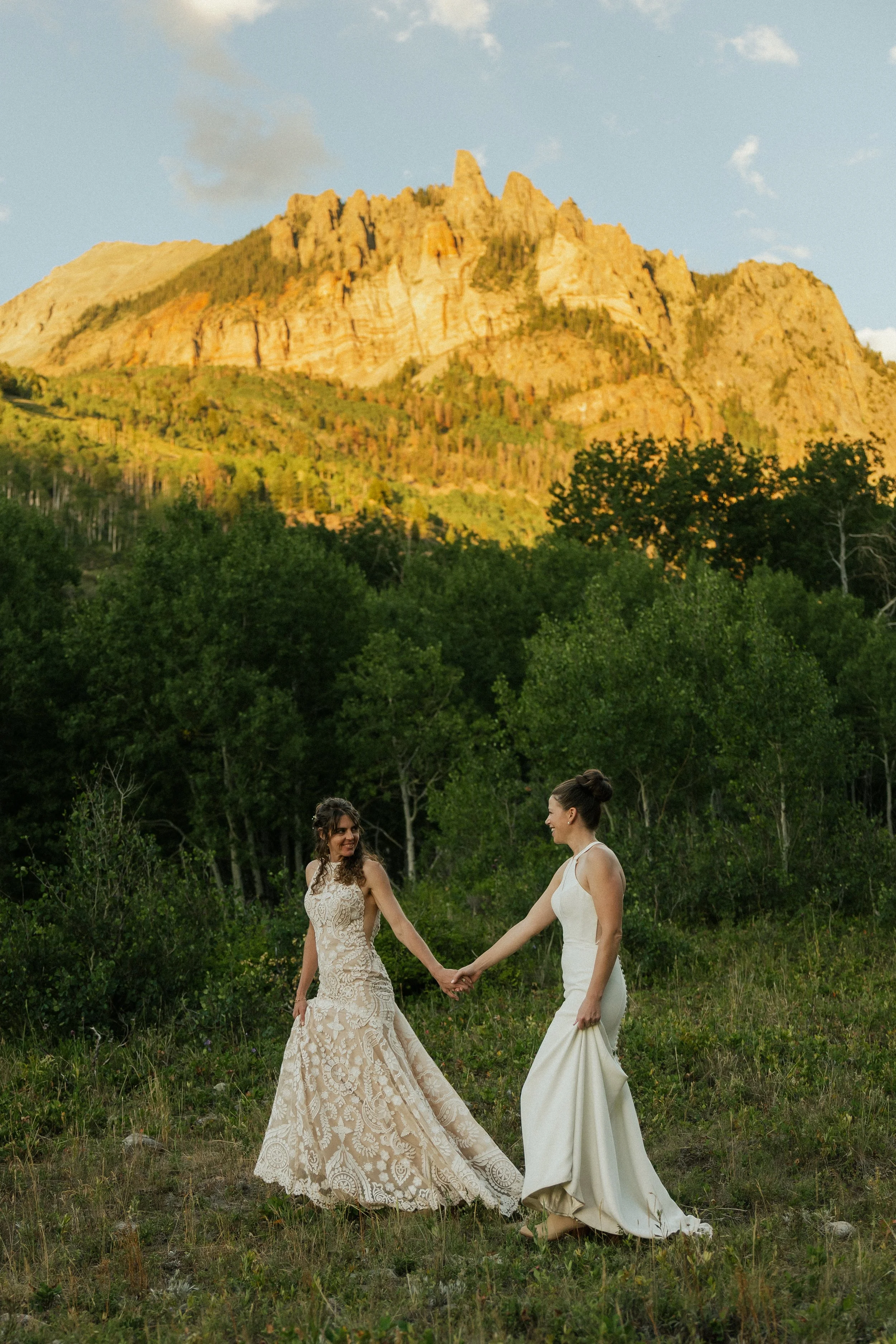 Ashley-Amy-Brides-PonderosaPortraits-4264.jpg