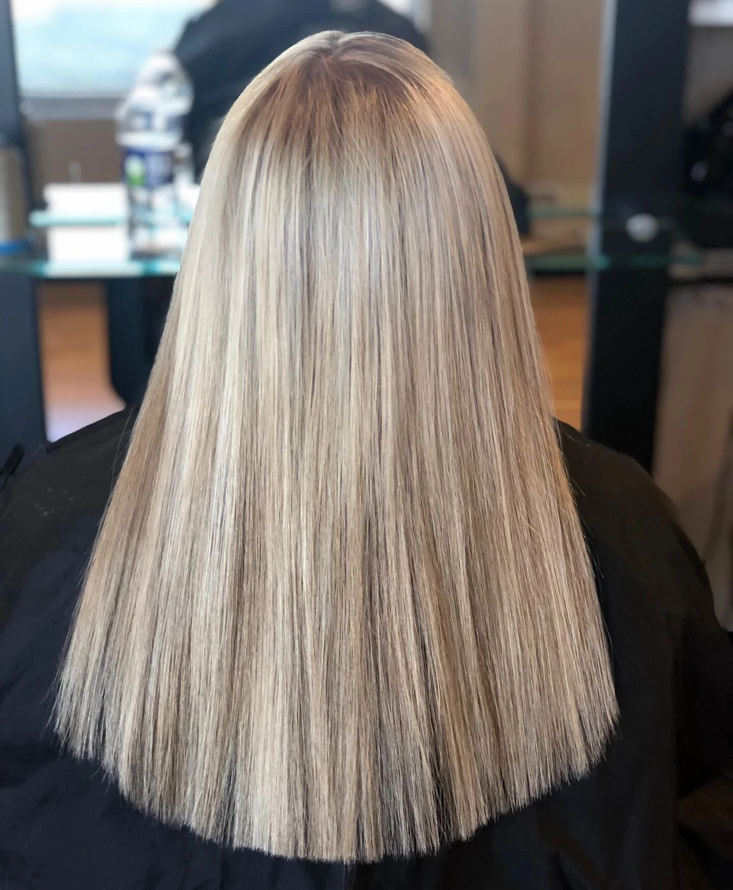 HAND-TIED Extensions