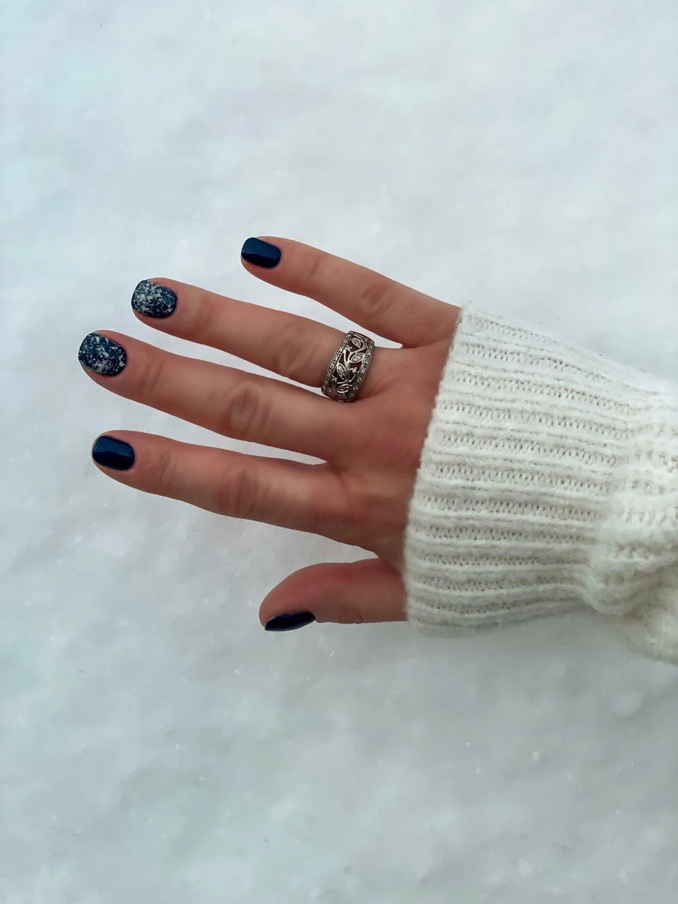 Winter Gel Nail Designs