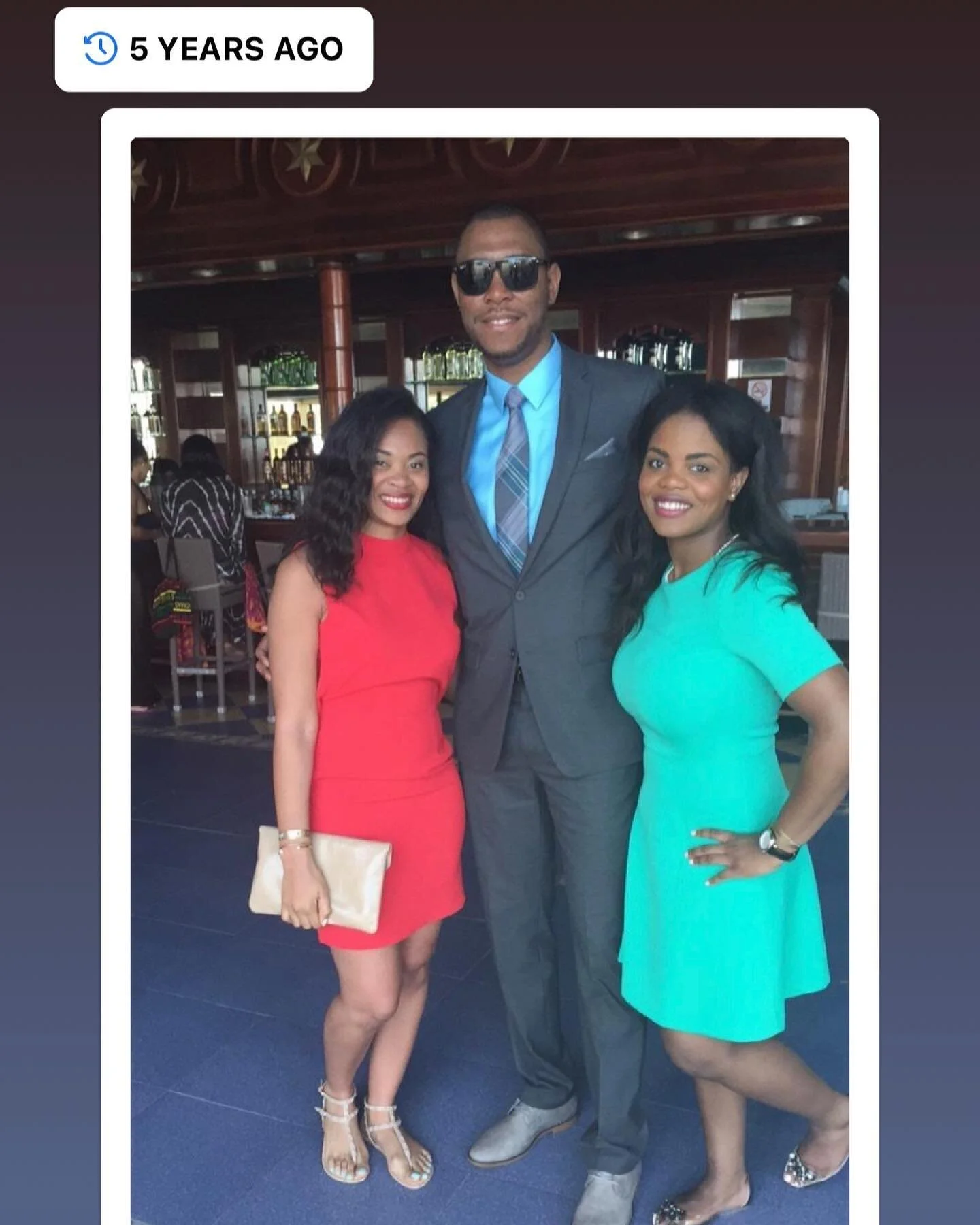 😮 time is flying by.....In Jamaica with two of my fav Jamaican dentist 🤗
