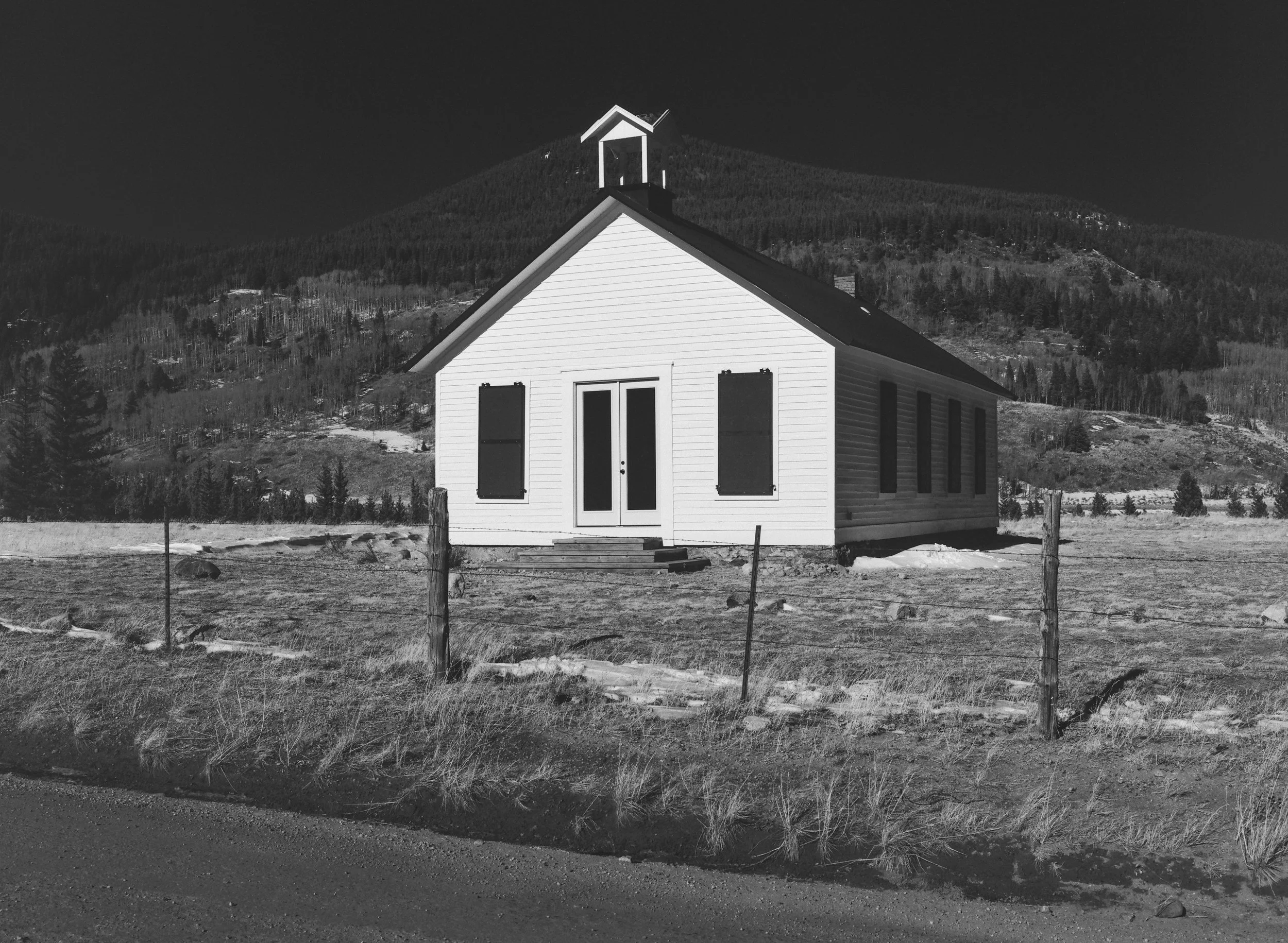 676358_0001.jpg