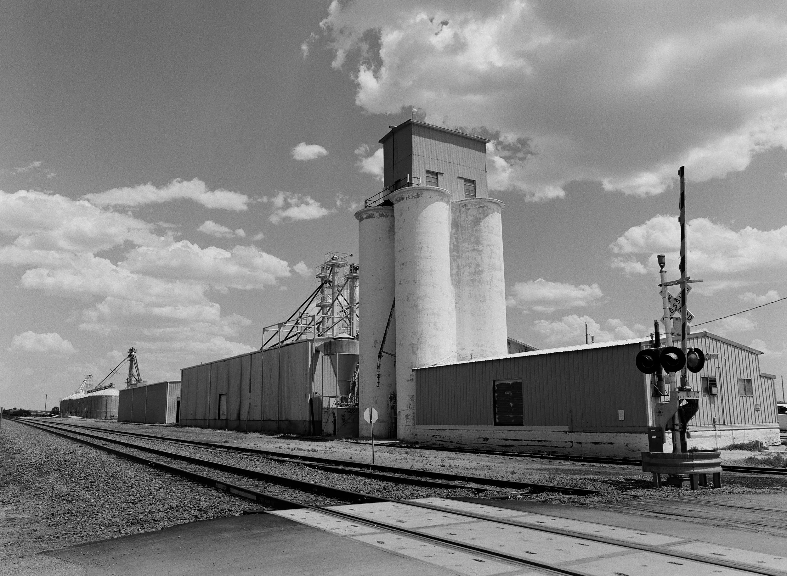 703608_0006.jpg