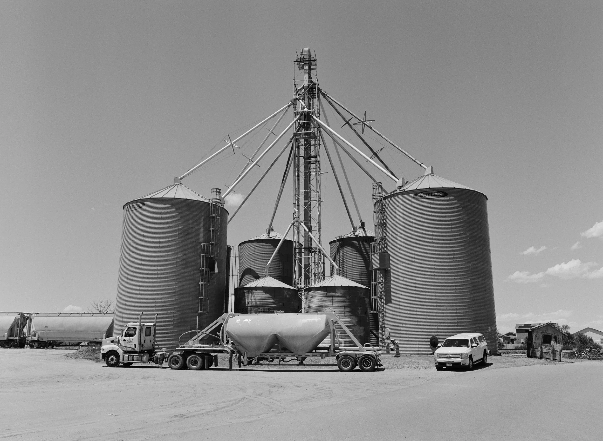 703749_0012.jpg