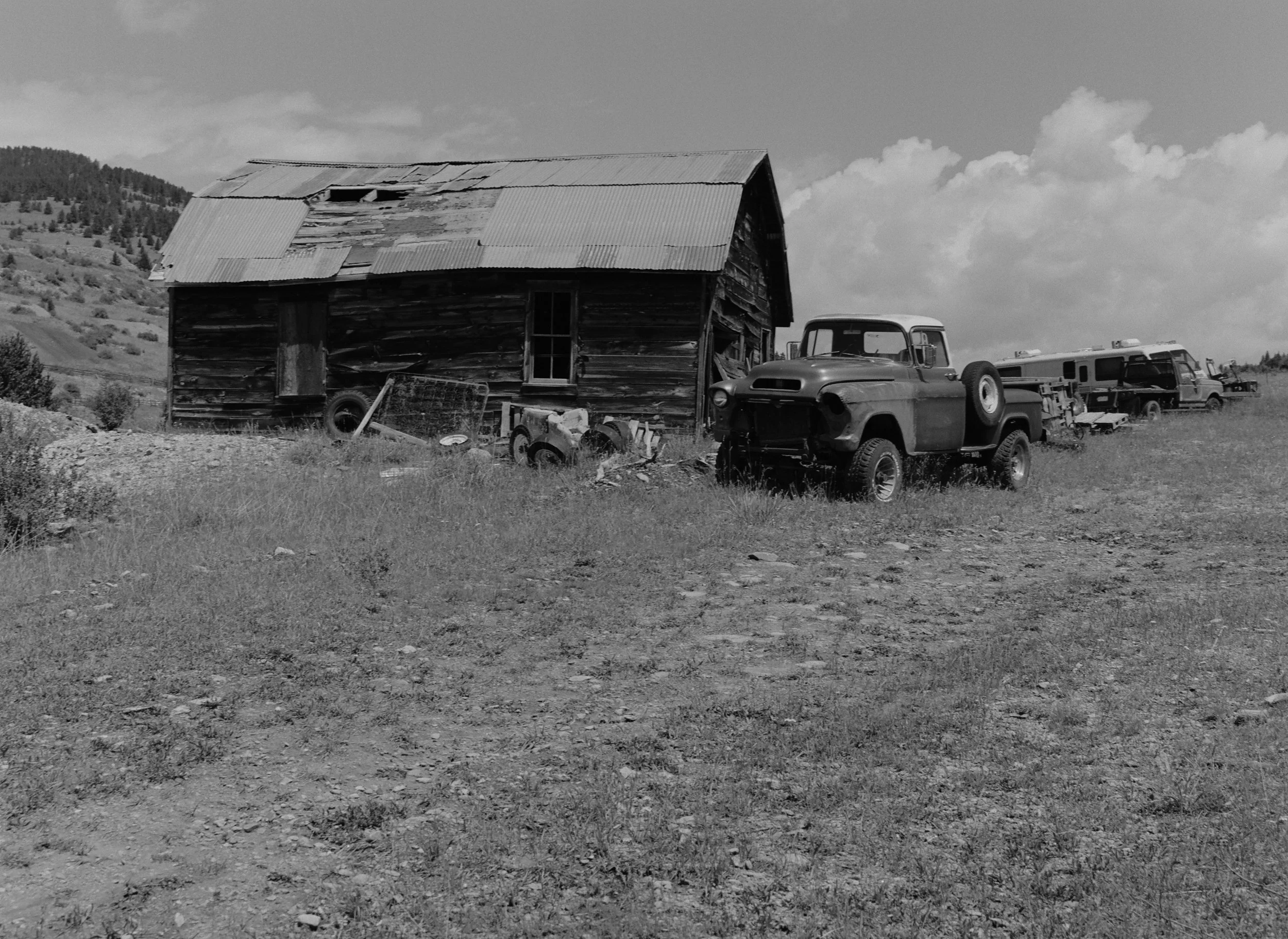 719046_0003.jpg