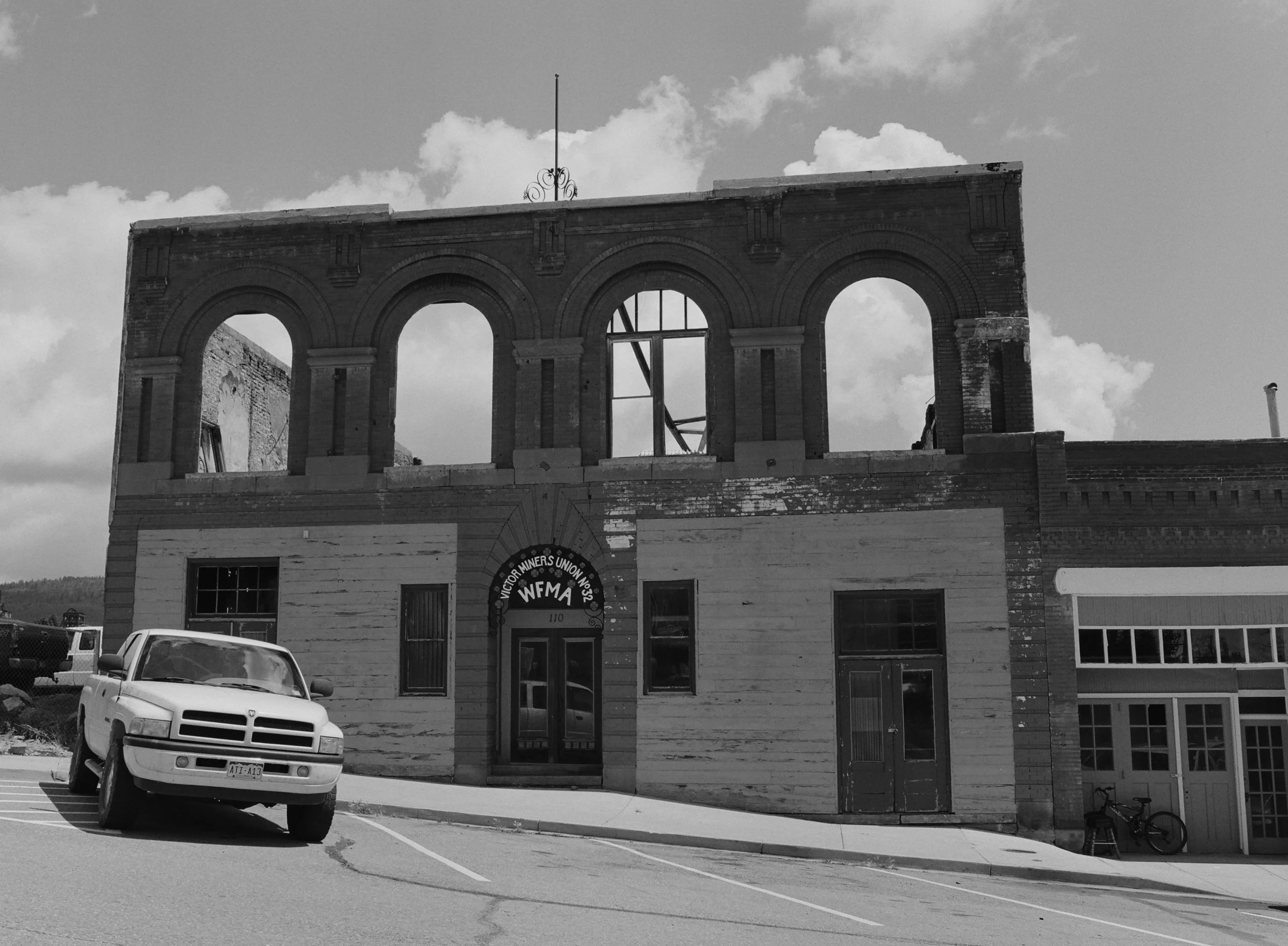 719046_0014.jpg