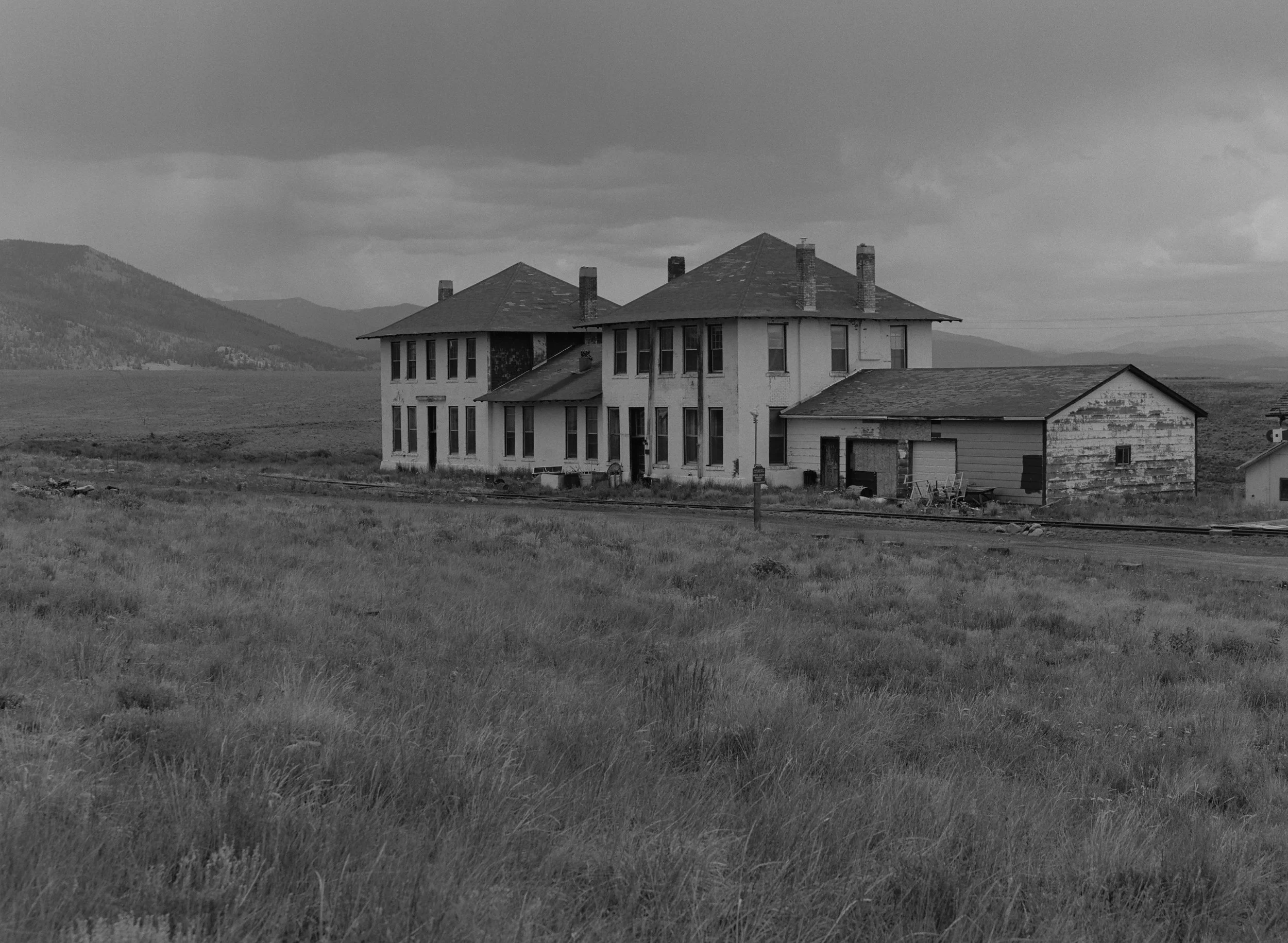 719042_0005.jpg