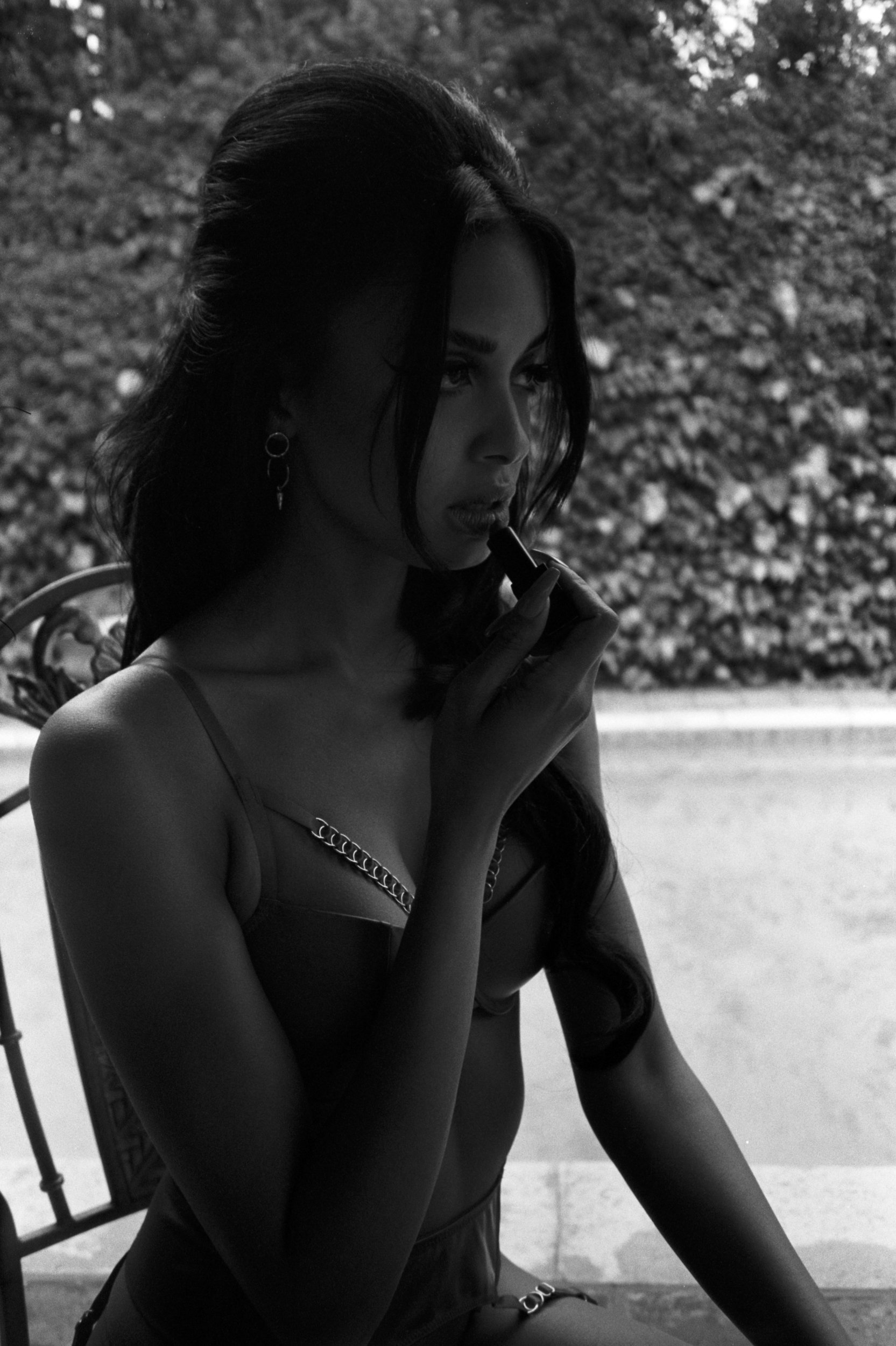 look 3 bnw-1.jpg