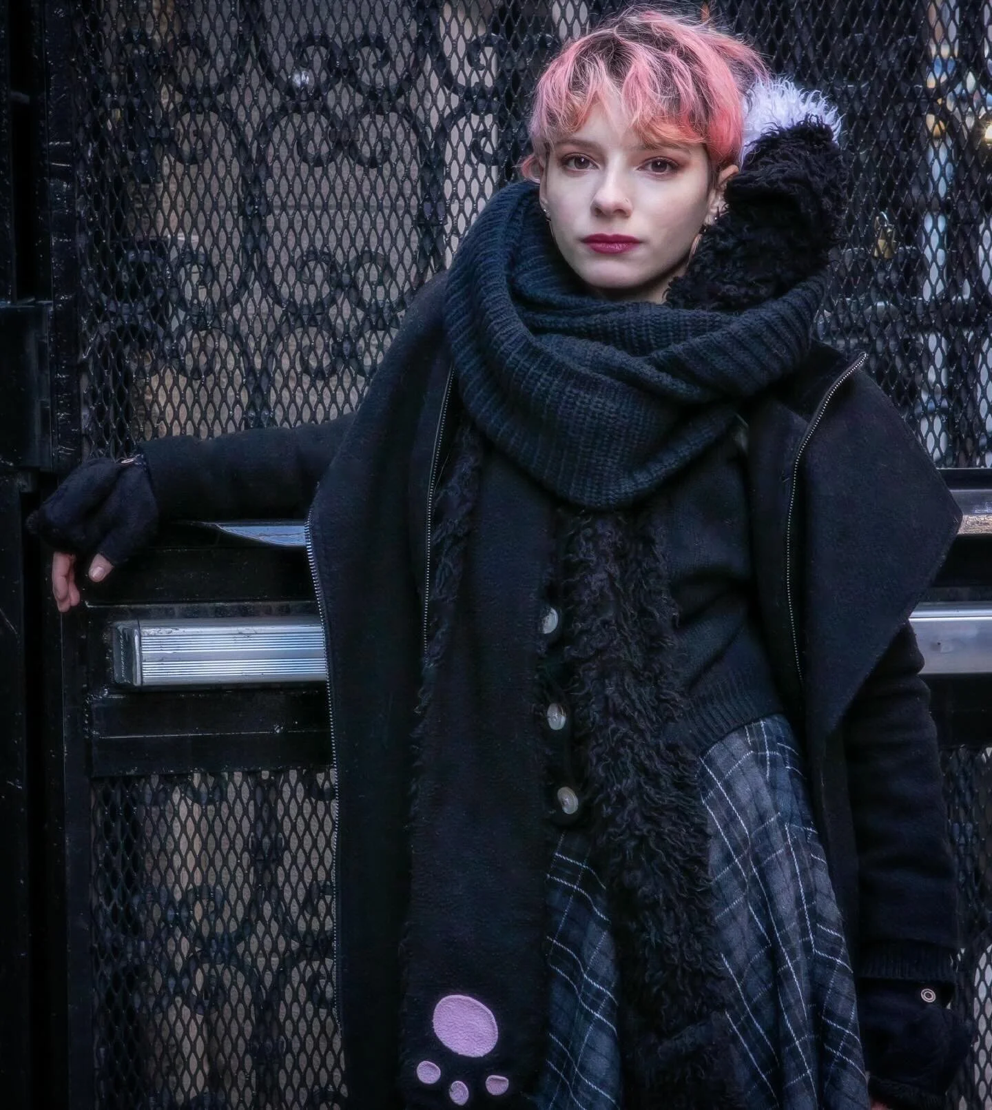 Forever a great and enthusiast team player, beautiful @livtoart #portraits #portraitphotography #portraitphotographer #naturalliight #nycbackdrop #newyorkcity #newyorknewyork #iam #sheis #anartist #artist #lgbtq