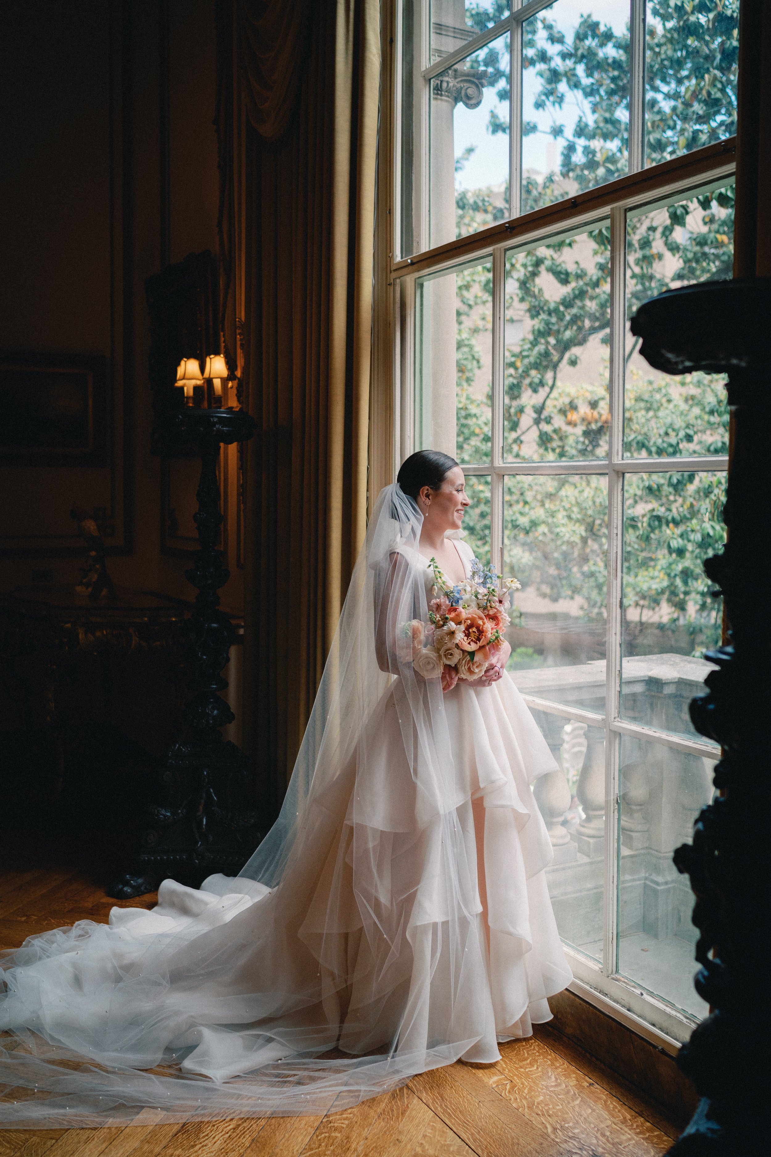 051124_stephanie-eric-wedding_sneak-peeks-20 2.JPG