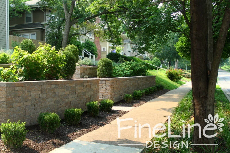 Kansas-City-Landscaping,-FineLine-Design,-terraced-walls,-sloped-front-yard,-landscaping-for-hills,-brookside-(6).jpg