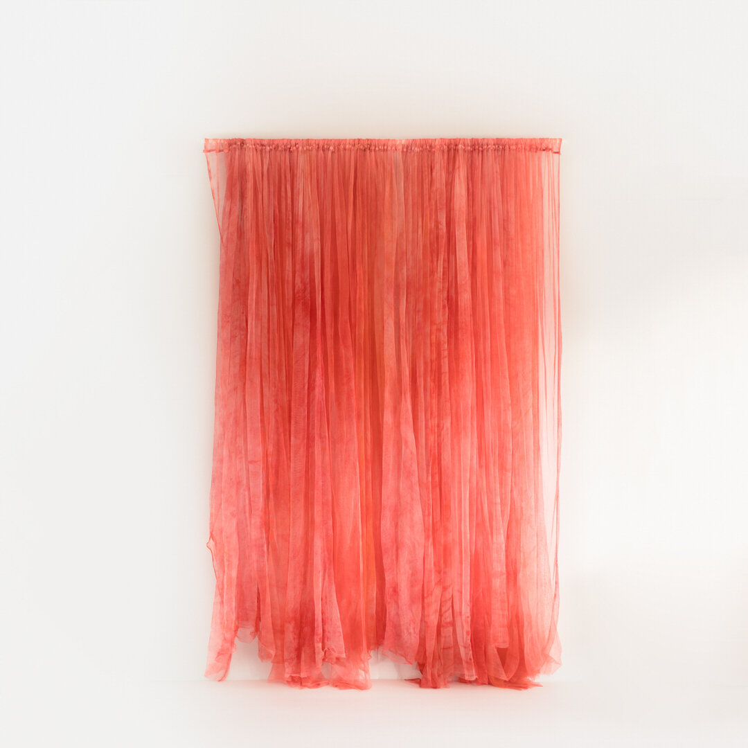  Living Coral Tulle Backdrop 