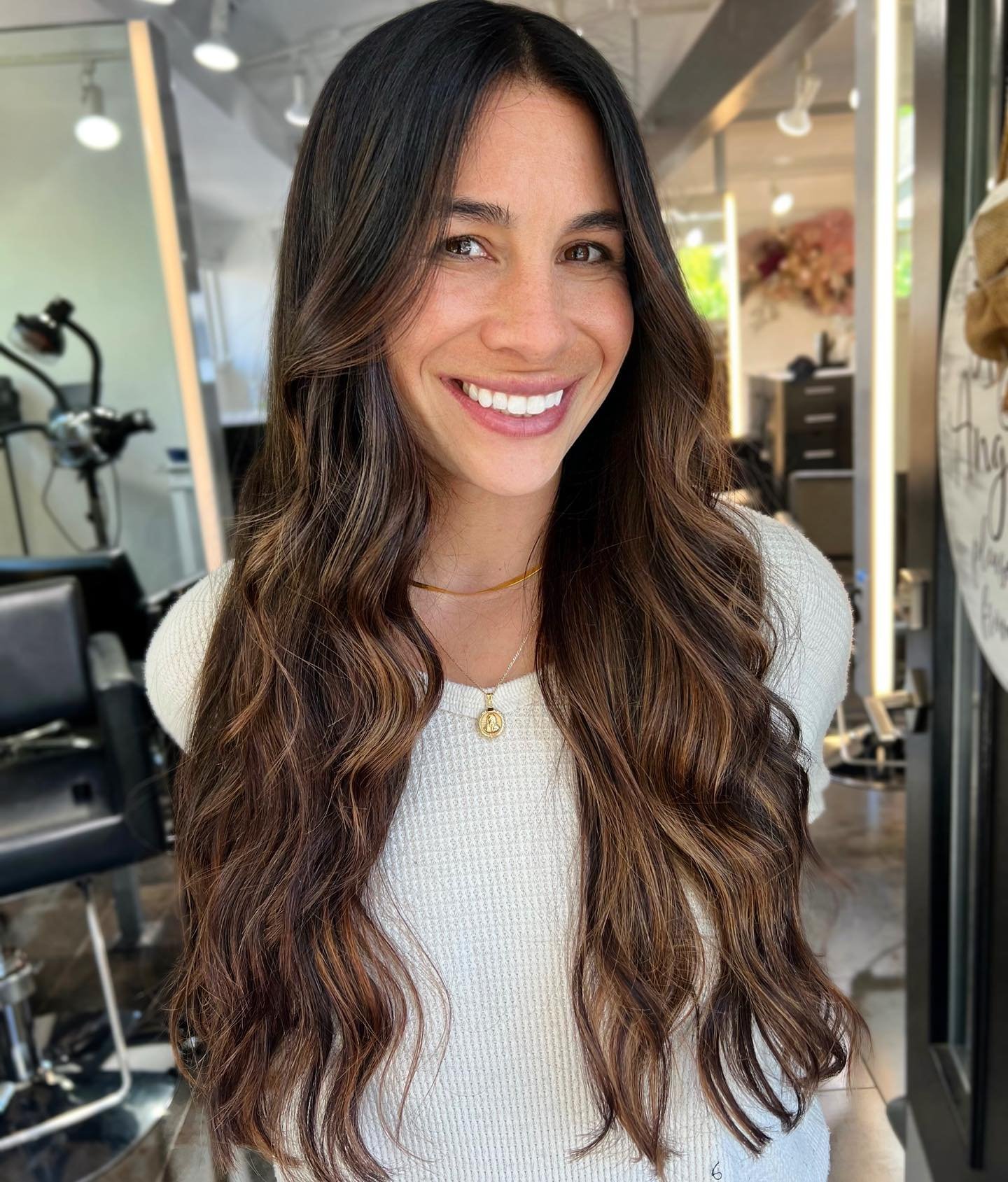 1st Session going lighter on all over dark permanent color 🤩
&mdash;&mdash;&mdash;&mdash;&mdash;&mdash;&mdash;&mdash;&mdash;&mdash;&mdash;&mdash;&mdash;&mdash;&mdash;&mdash;&mdash;&mdash;
Stylist: @nicolehairandmakeup 
&hellip;&hellip;&hellip;&helli