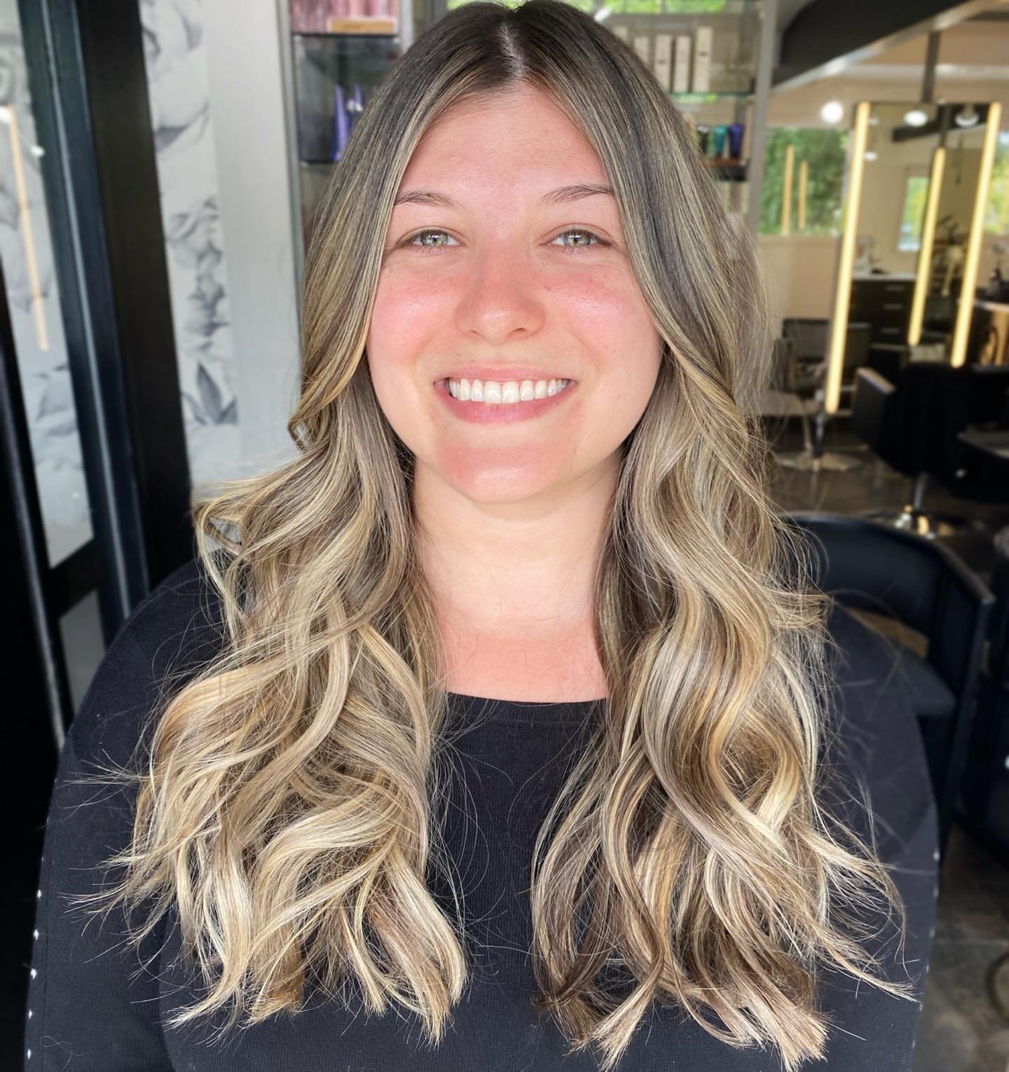 Full Blonding Refresh on this beauty by @glam.bybev ⚡️
.
Looking to book with one of our stylists? Text (408)442-6464 we will be sure to place you with the right stylist for your hair goals/needs.