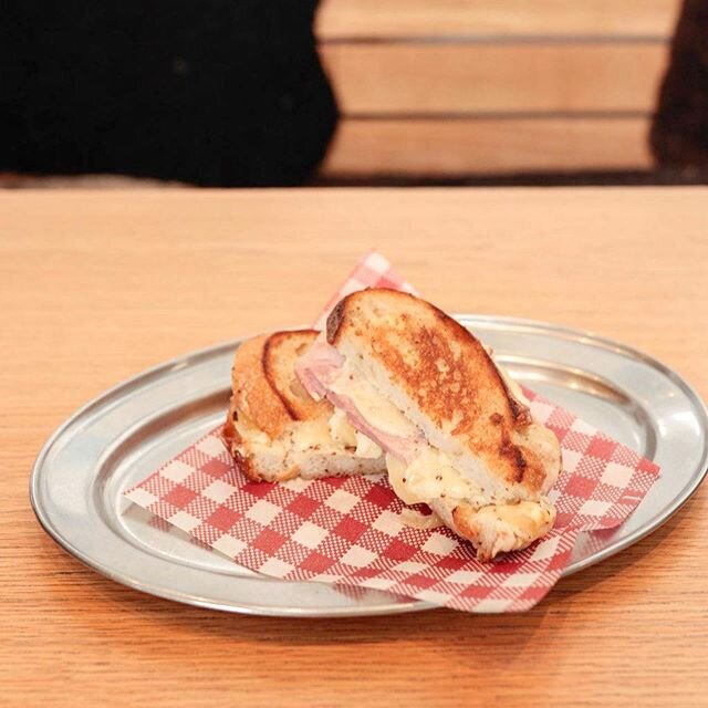 GRILLED SANDWICHES! ⁣⁣⁣
⁣⁣⁣
Expect cheese explosions and delectable crunch. Nothing fancy, just a damn good grilled sandwich! ⁣
The choice is yours: ⁣⁣⁣
⁣⁣⁣
⋯ Croque Monsieur⁣⁣⁣
Ham, gruyere, Dijon mustard, bechamel sauce.⁣ ⁣⁣
⁣ ⁣⁣⁣
⋯ Rueben Sandwich