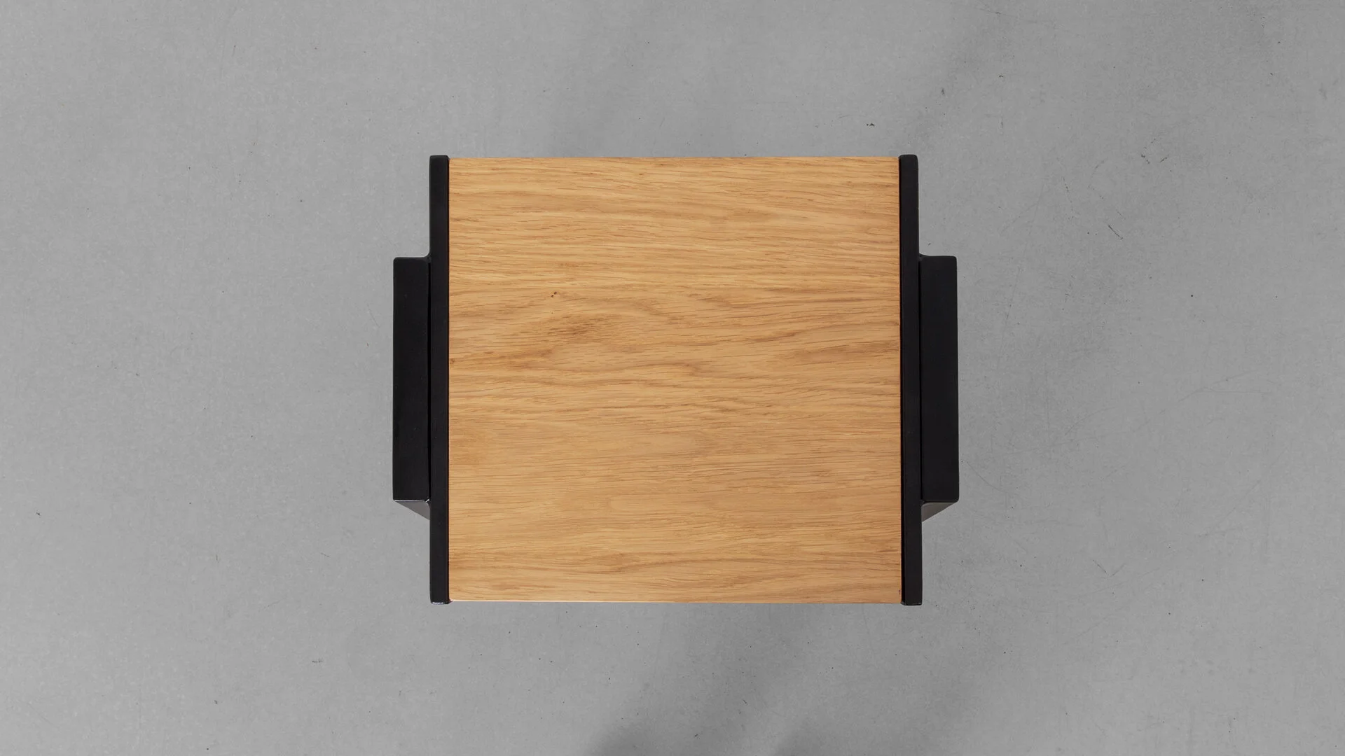 REPL - KAAS Design - Hulihee Barstool_180212_007_LAYER.jpg