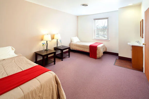 For some people, addiction has taken them to some dark and unfriendly places. Recovery begins when these distractions are removed. Our patients begin and end each day in a fresh clean warm bed, ready to take another step forward on the road to recovery. Our clean, well kept rooms sleep two, with an adjoining bathroom in a dormitory style set up. Phoenix also offers separate men’s and women’s laundry facilities.