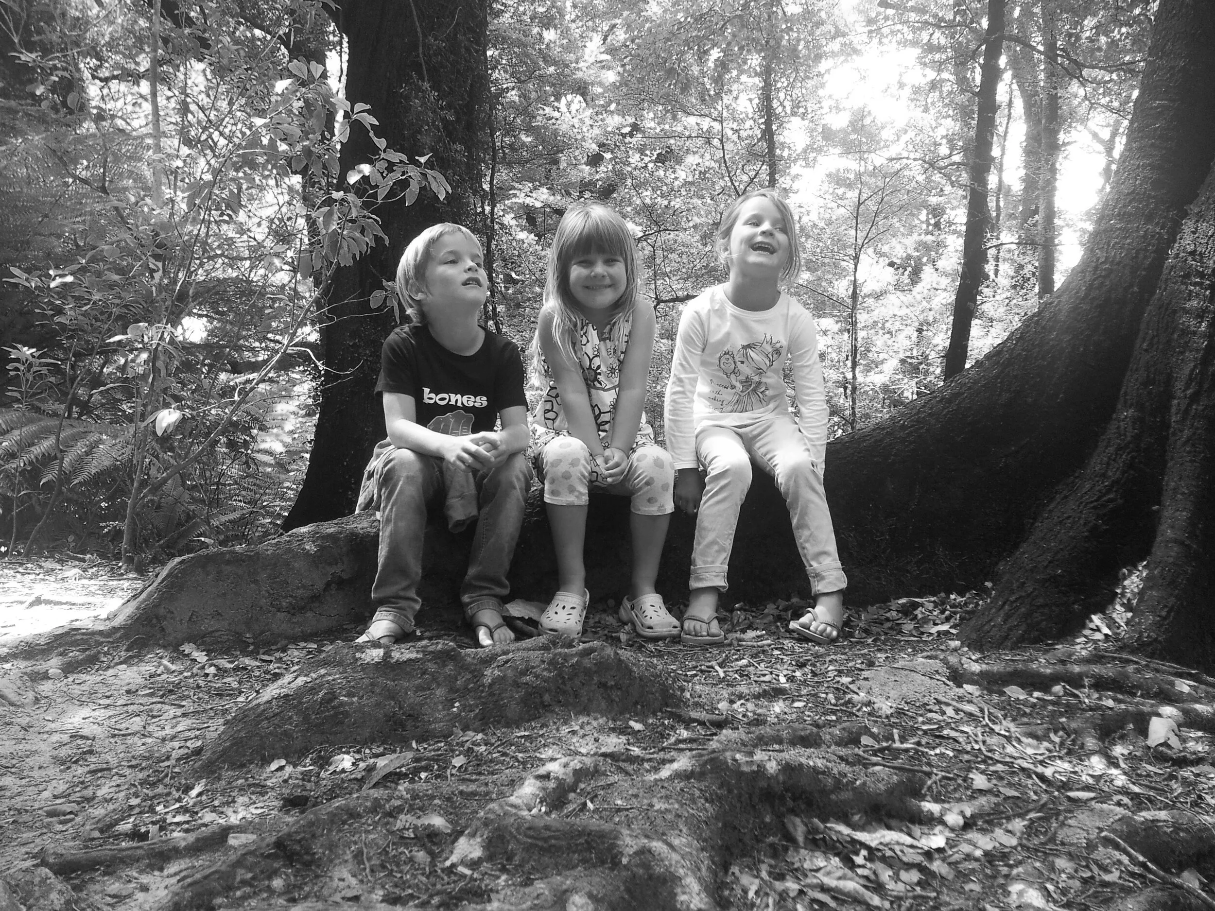 Kids Queen Charl track.jpg