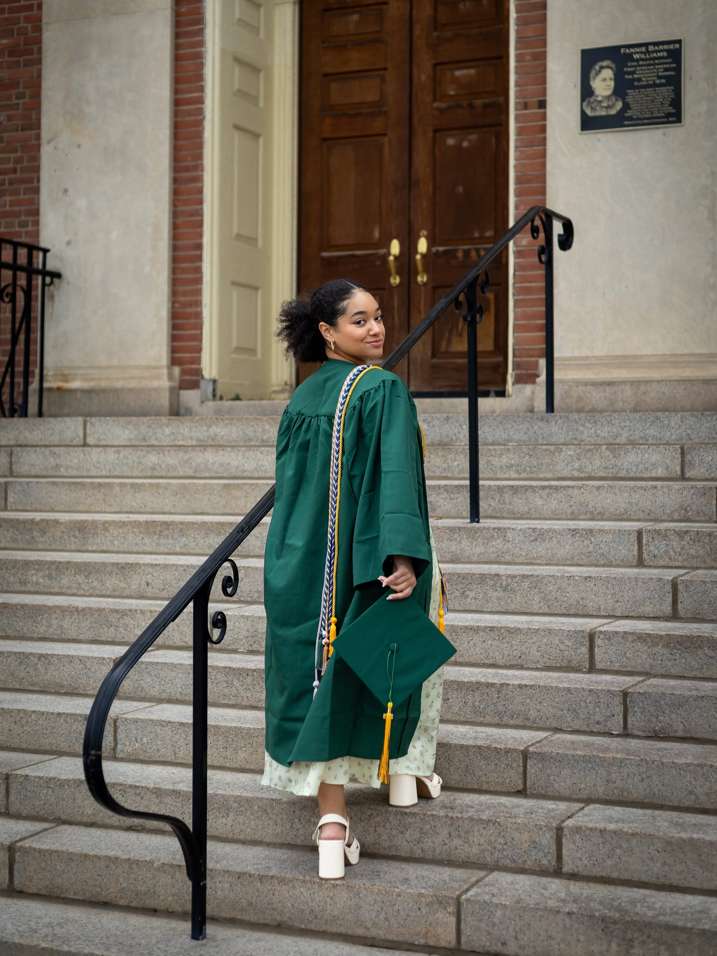 Graduation pics for my honorary little sister, @chiaranoel3 💛

Over the last few years, we&rsquo;ve been asked more times than I can count if we&rsquo;re related&hellip; and honestly? I get it. Same curly dark hair, same complexion, both half Black 