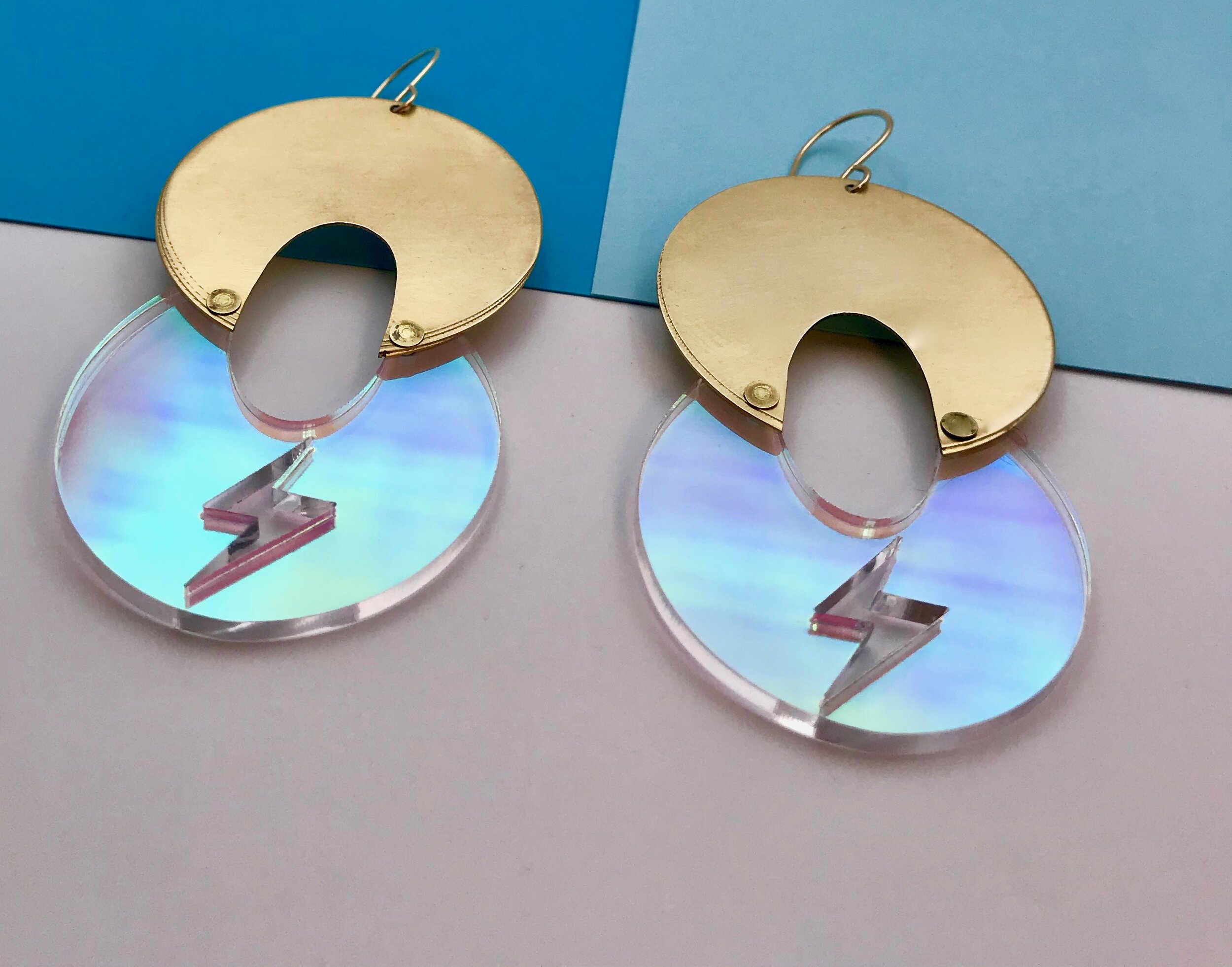 Nickel-free Penelope Lucite Lightning Earrings