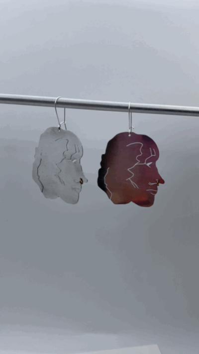 2021-05-17 17:15:49 +0000.gif
