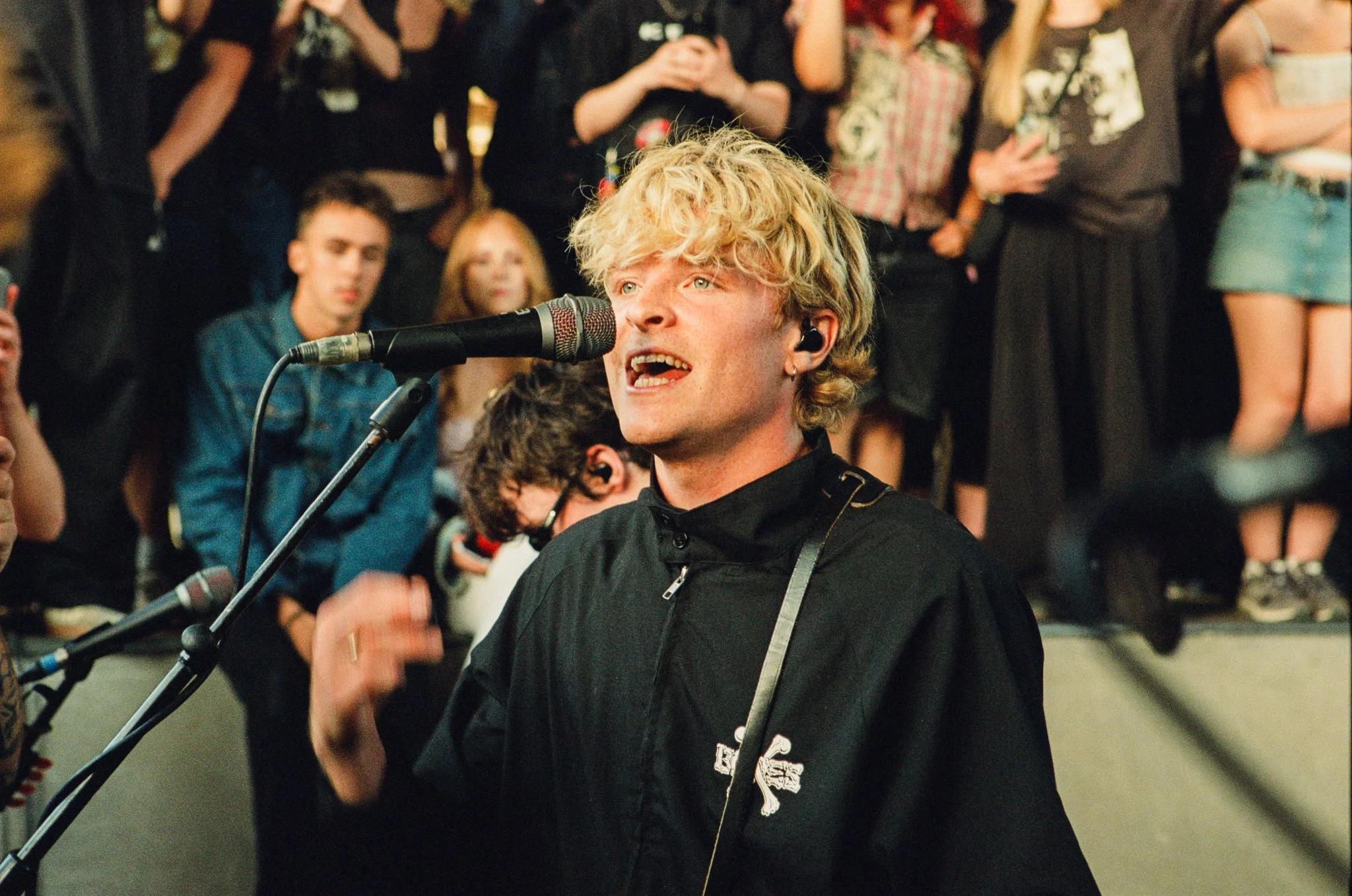oli mcr-2.jpg