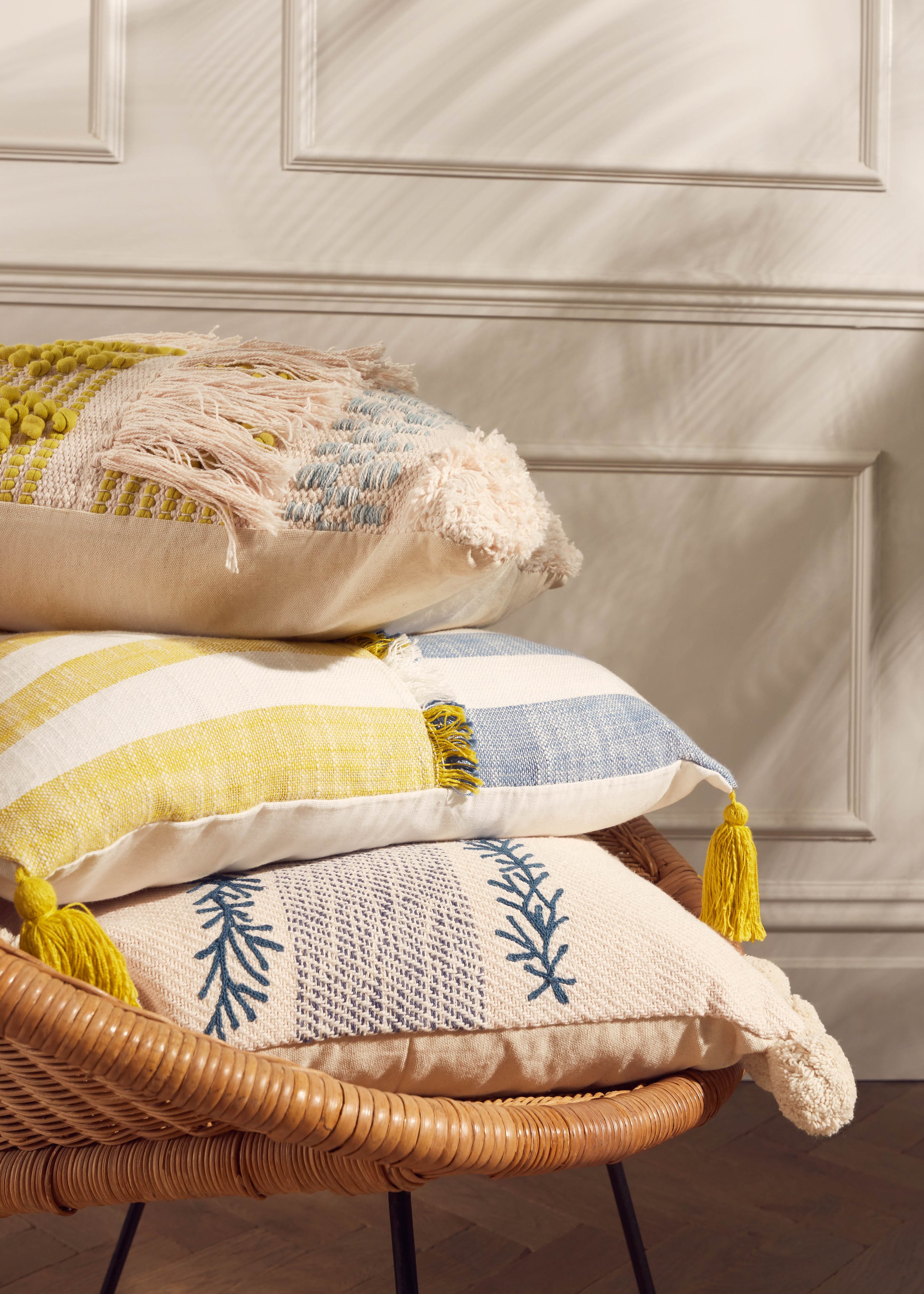 20220303_WS HOMEWARE SS_THROWS+CUSHIONS_135.jpeg