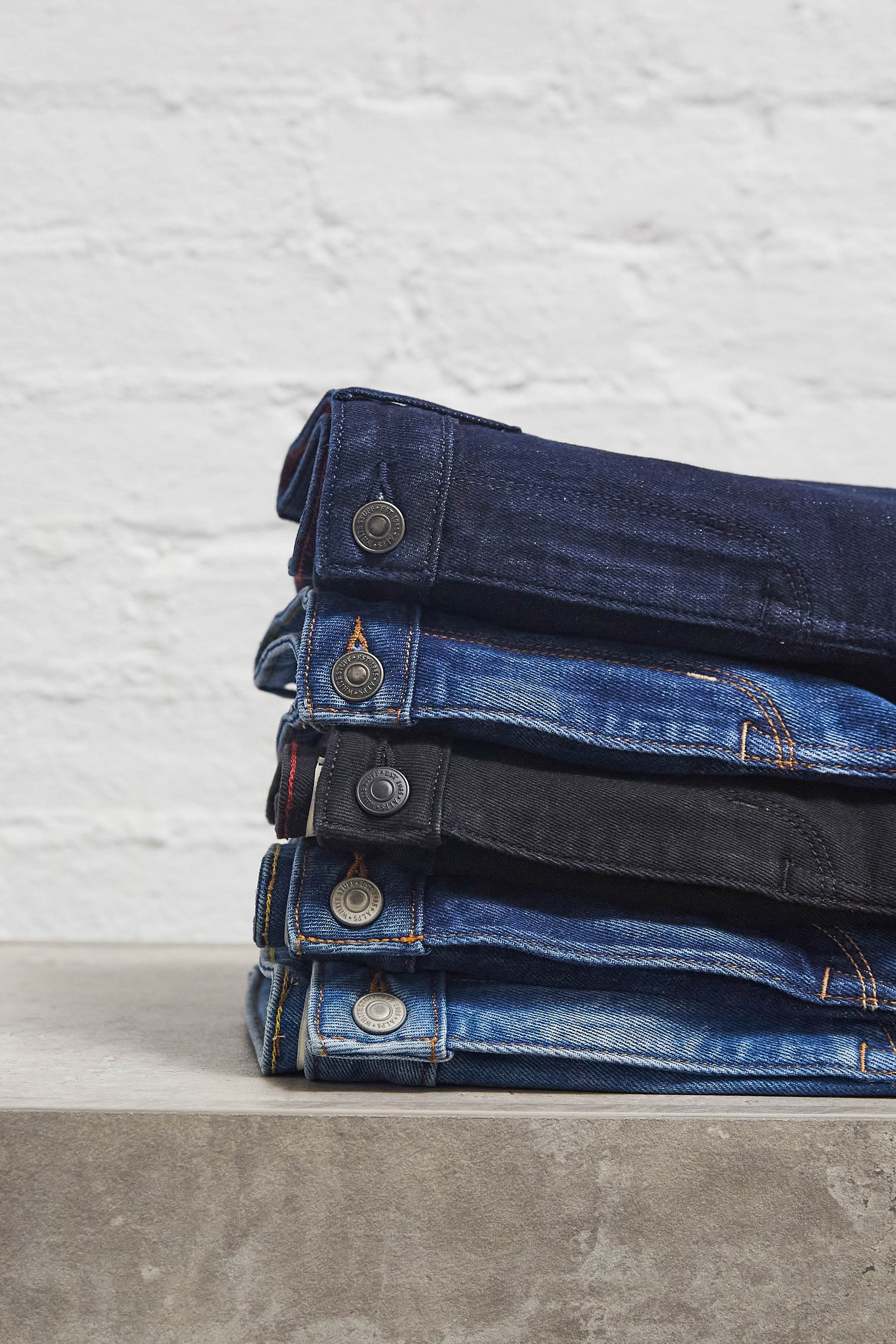 211215 WS CREATIVE STILL LIFE0363.jpeg