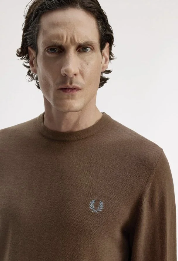 FRED PERRY Classic Crew Neck Jumper- TOBACCO