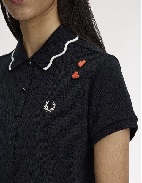FRED PERRY X AMY WINEHOUSE Scallop-Collar Polo- BLACK