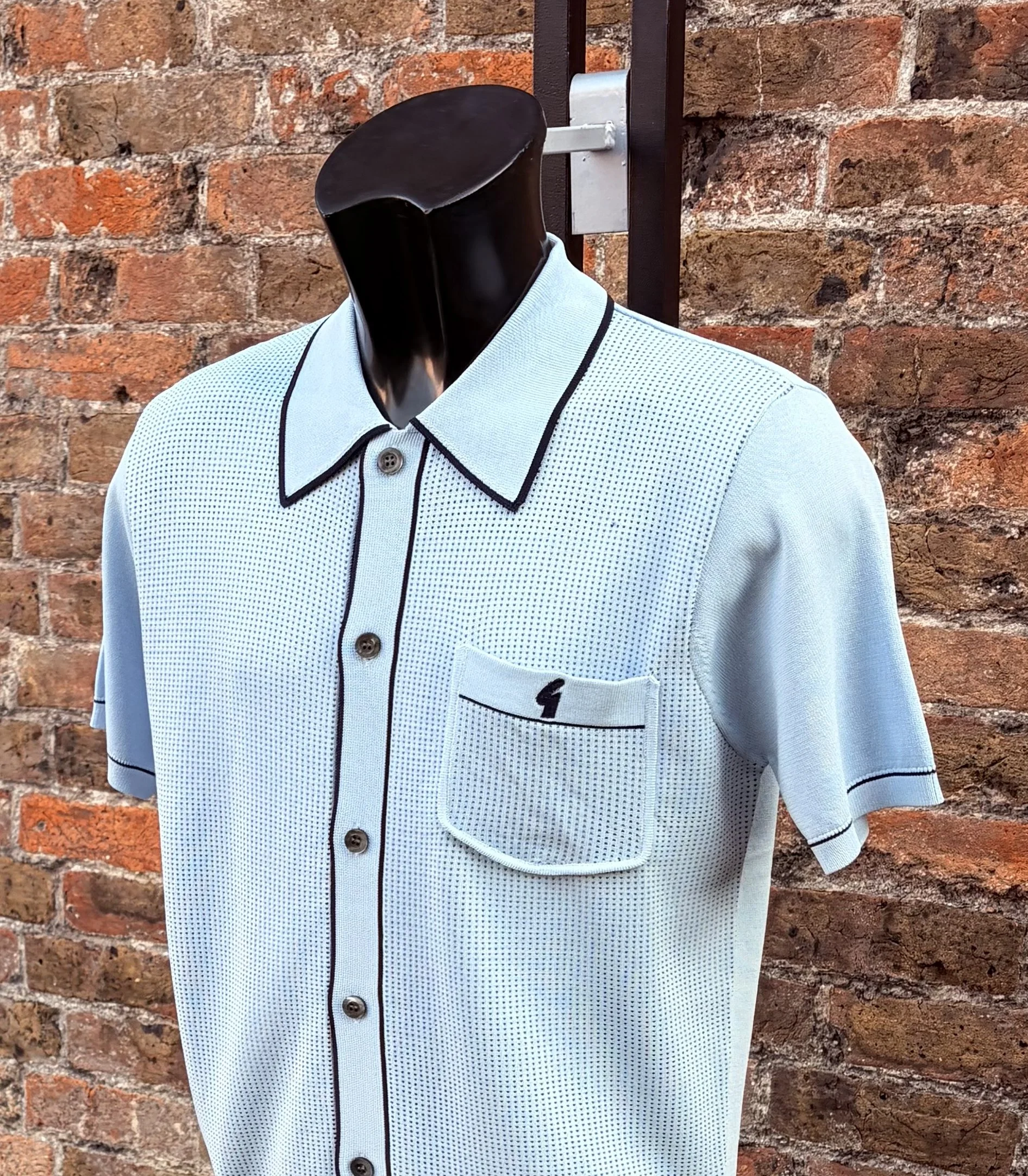 GABICCI VINTAGE "Di Lello" Archive Btn-Thru Waffle Polo- SURF BLUE