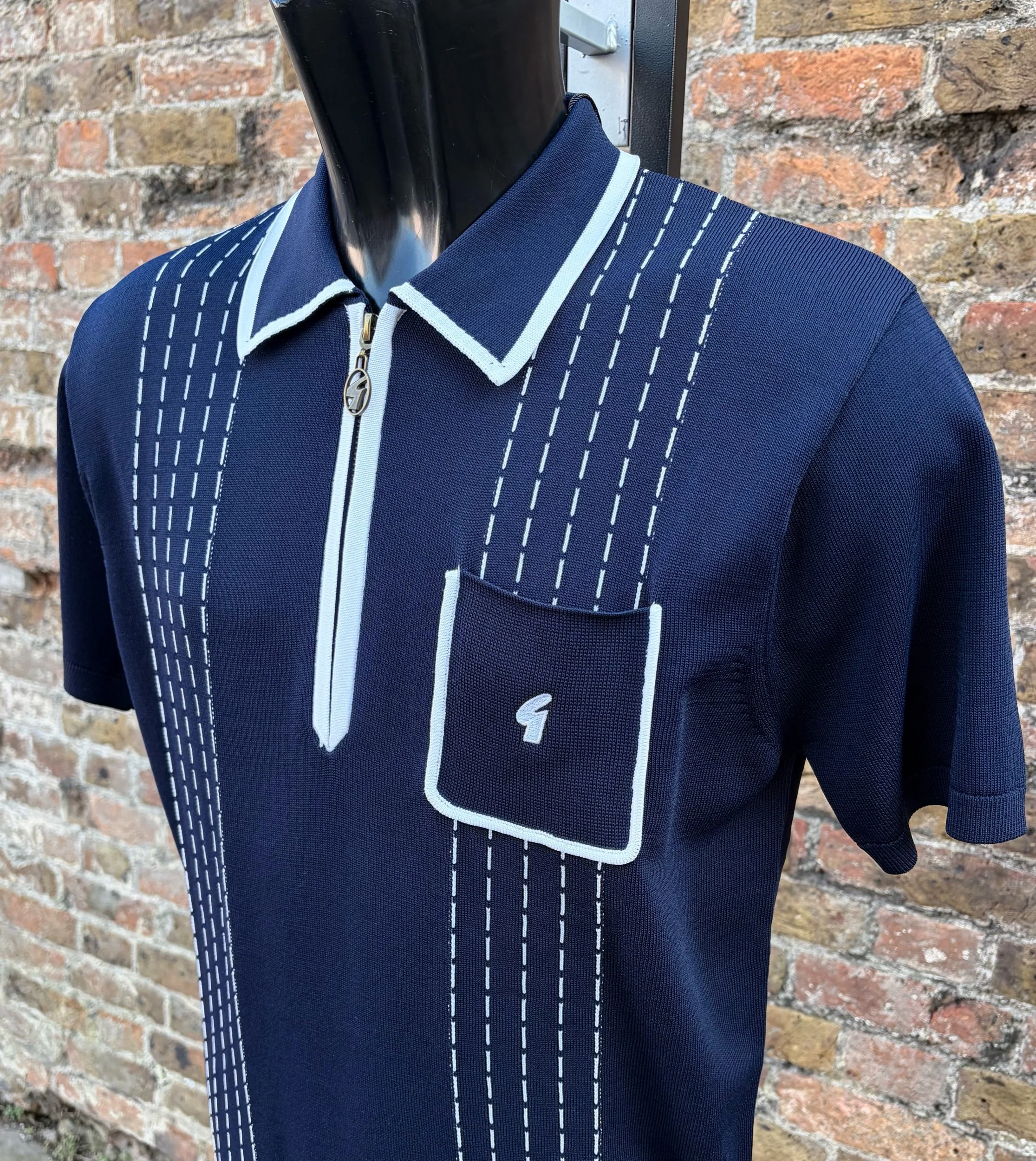 GABICCI VINTAGE "Darron" Archive Zip Polo- NAVY