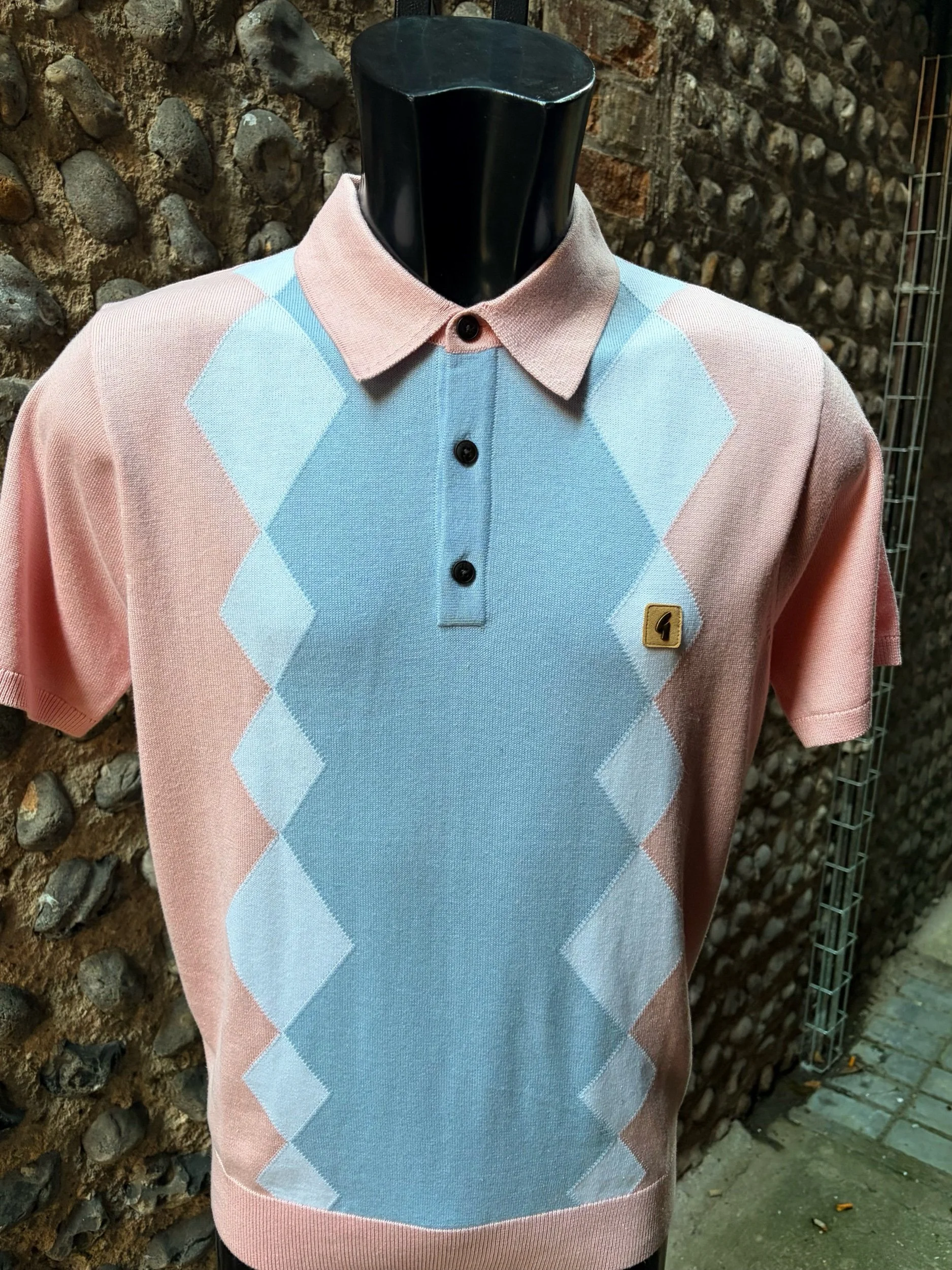 GABICCI VINTAGE "Bond" S/S Diamond Knit Polo- CANDY PINK