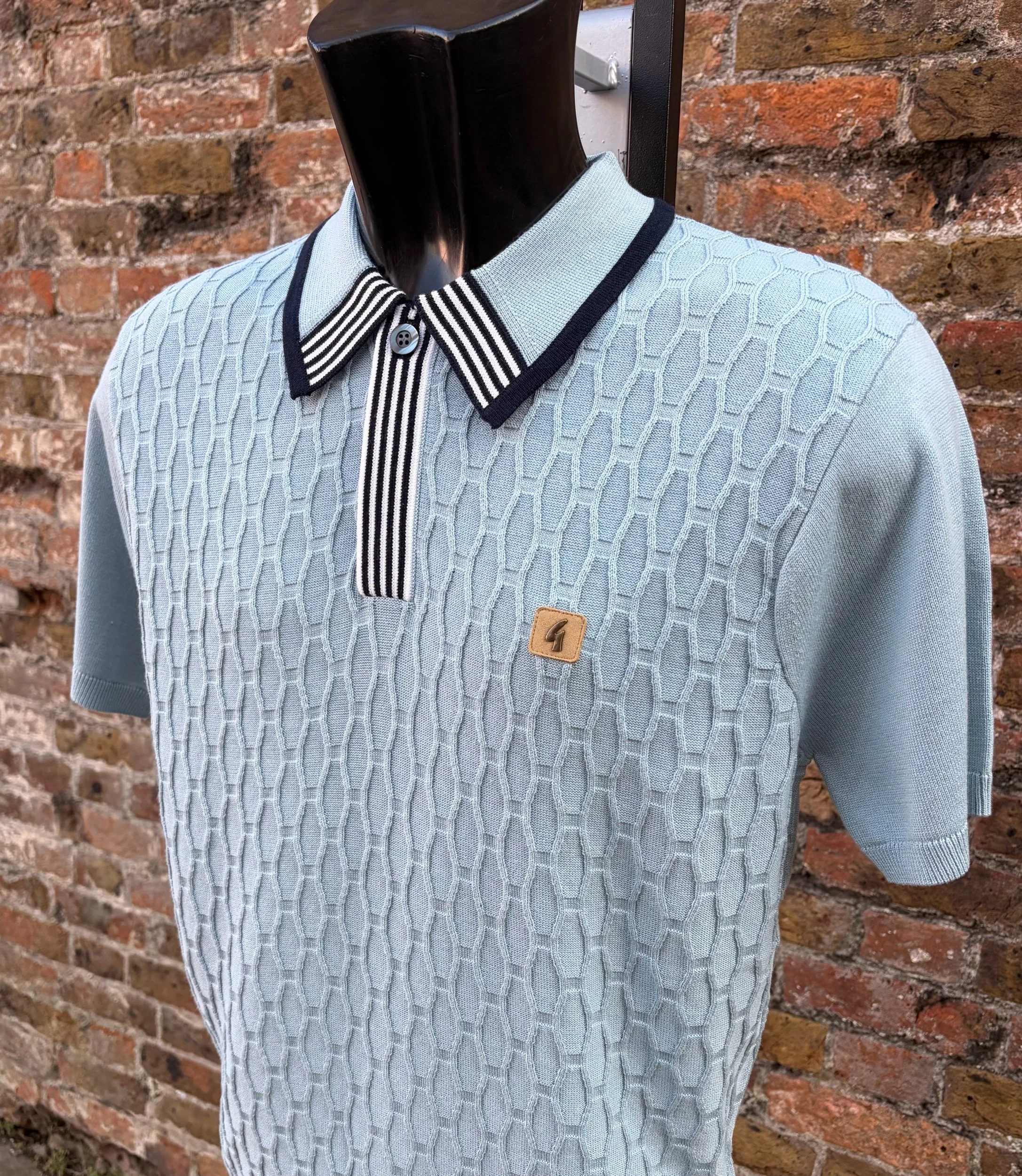 GABICCI VINTAGE "Osbourne" S/S Textured Knit Polo- MINT