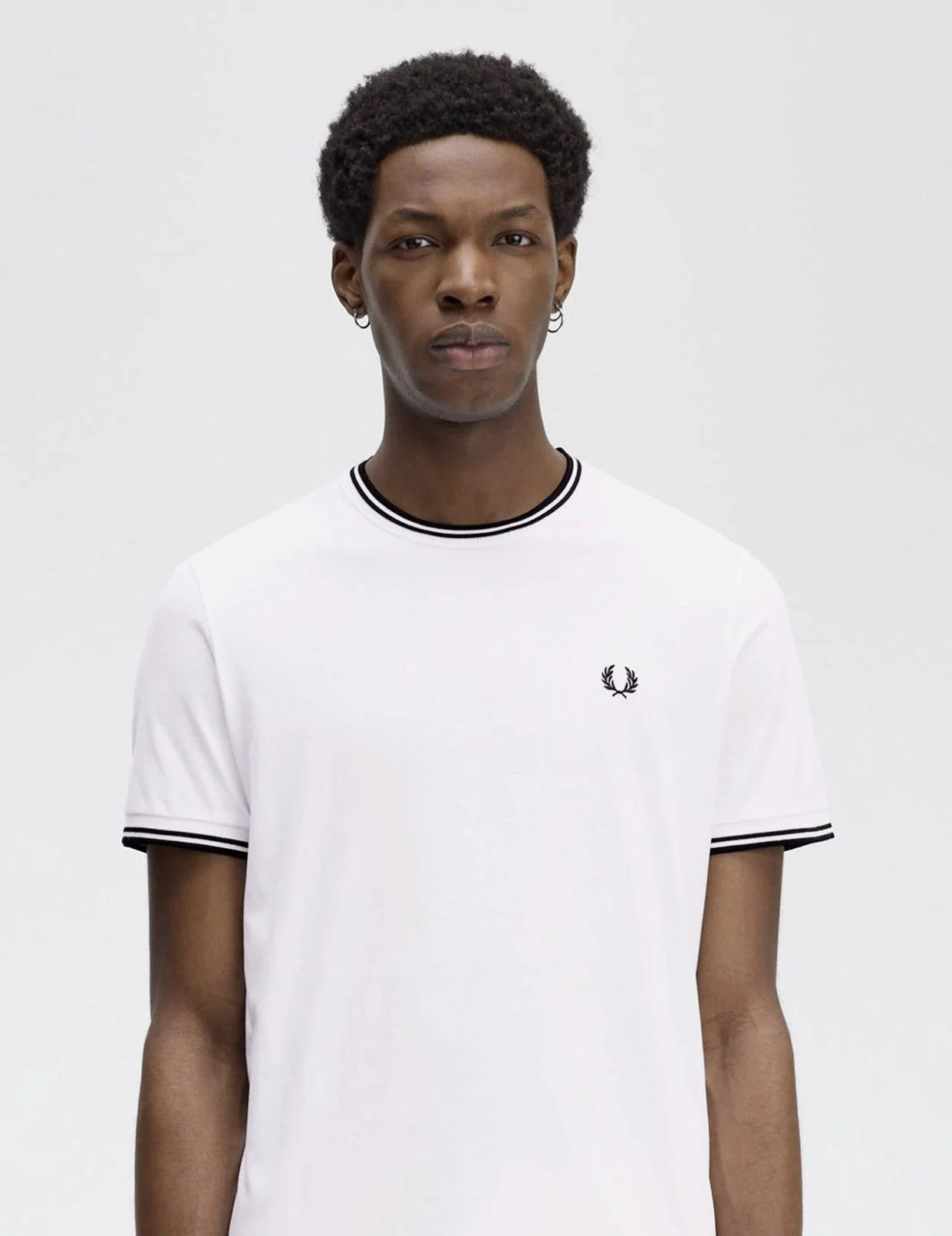 FRED PERRY Twin-Tipped Tee- WHITE/BLACK